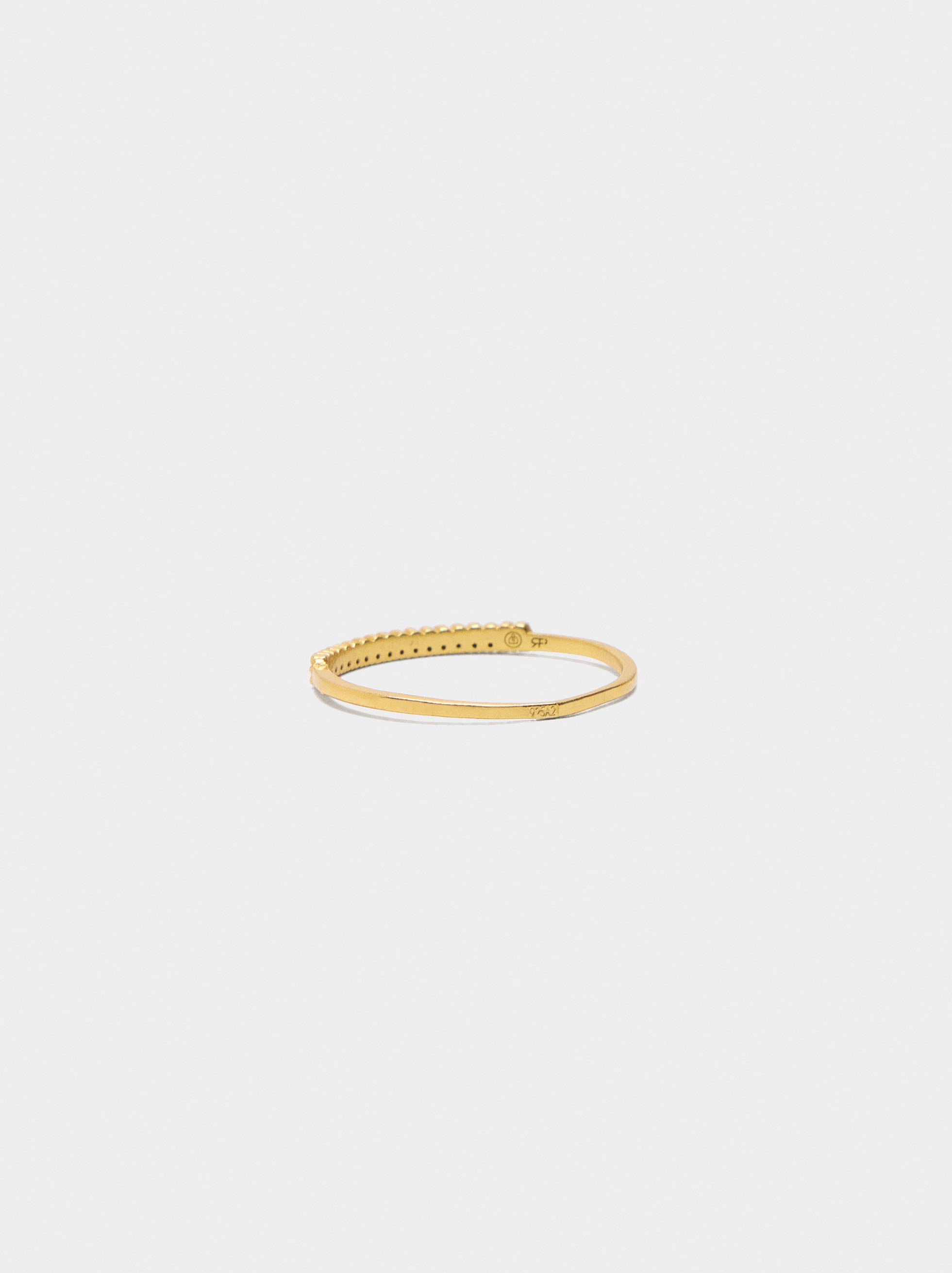 Anillo Fino Con Circonitas - Plata De Ley 925