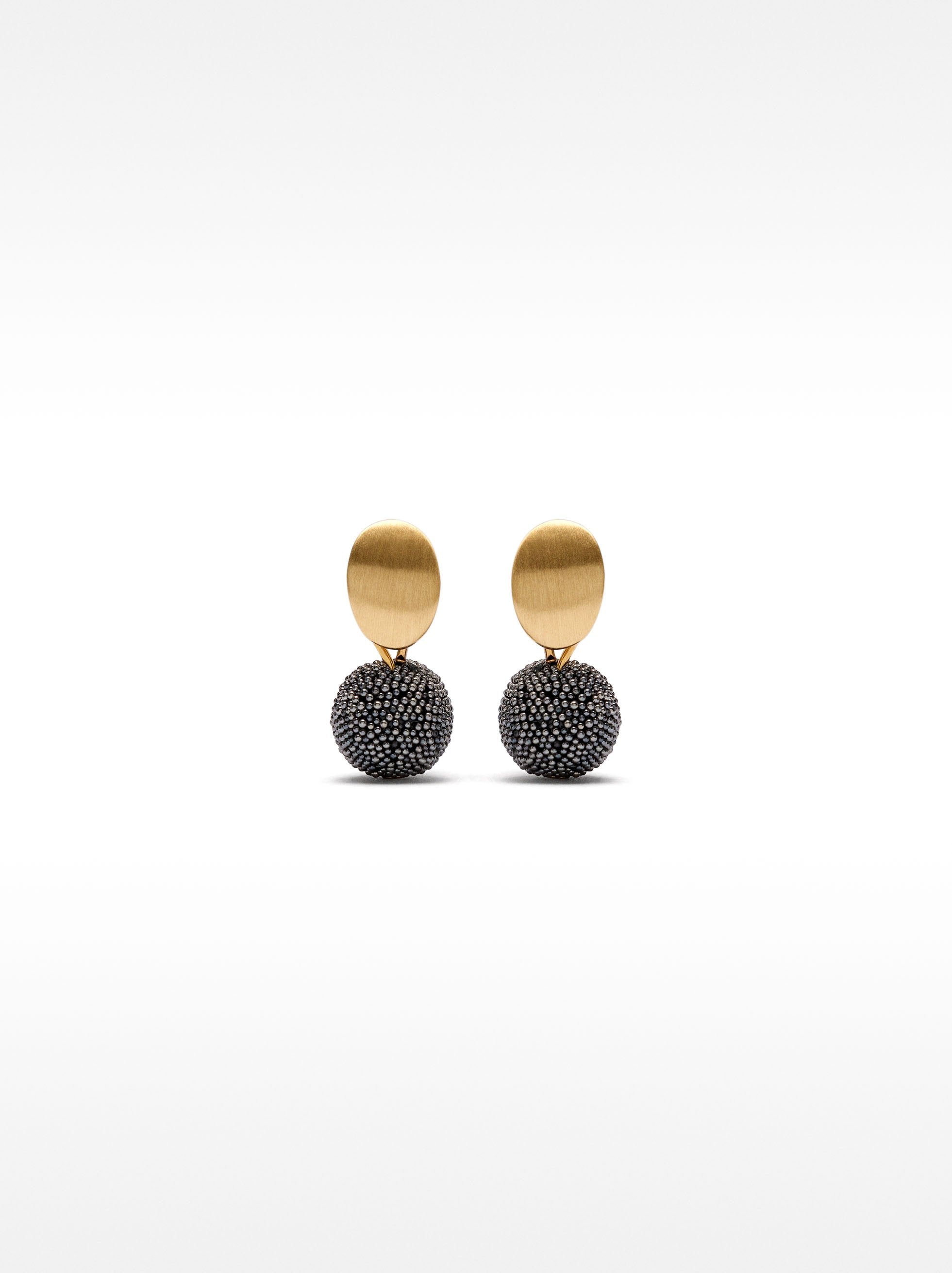 Pendientes Cortos Con Brillantes