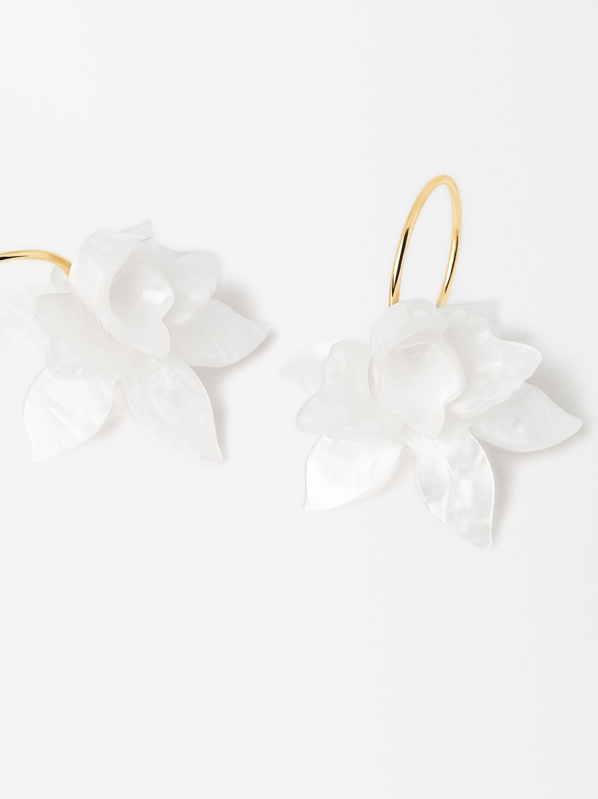 Pendientes De Aro Con Flor