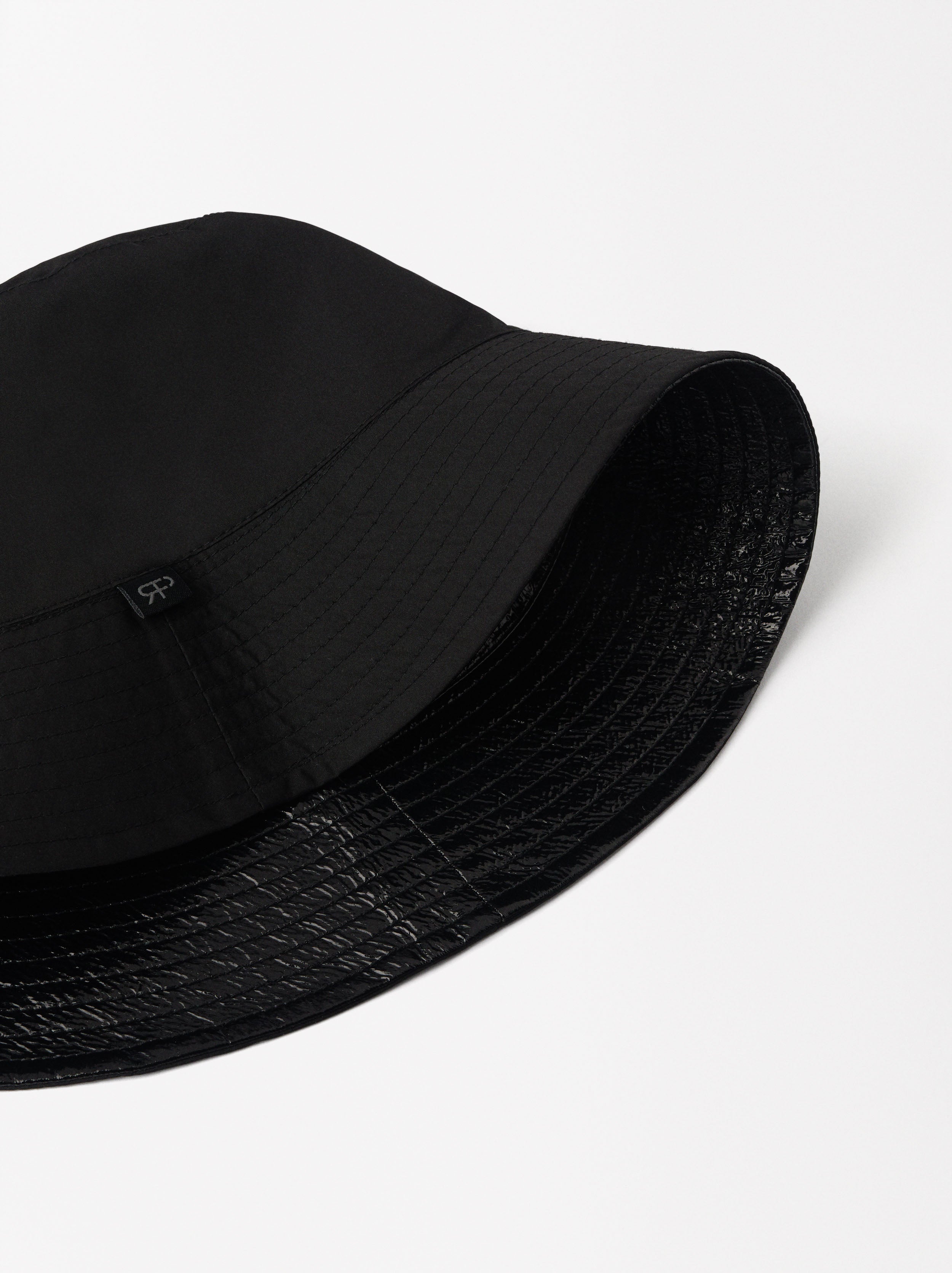 Gorro Bucket Reversible