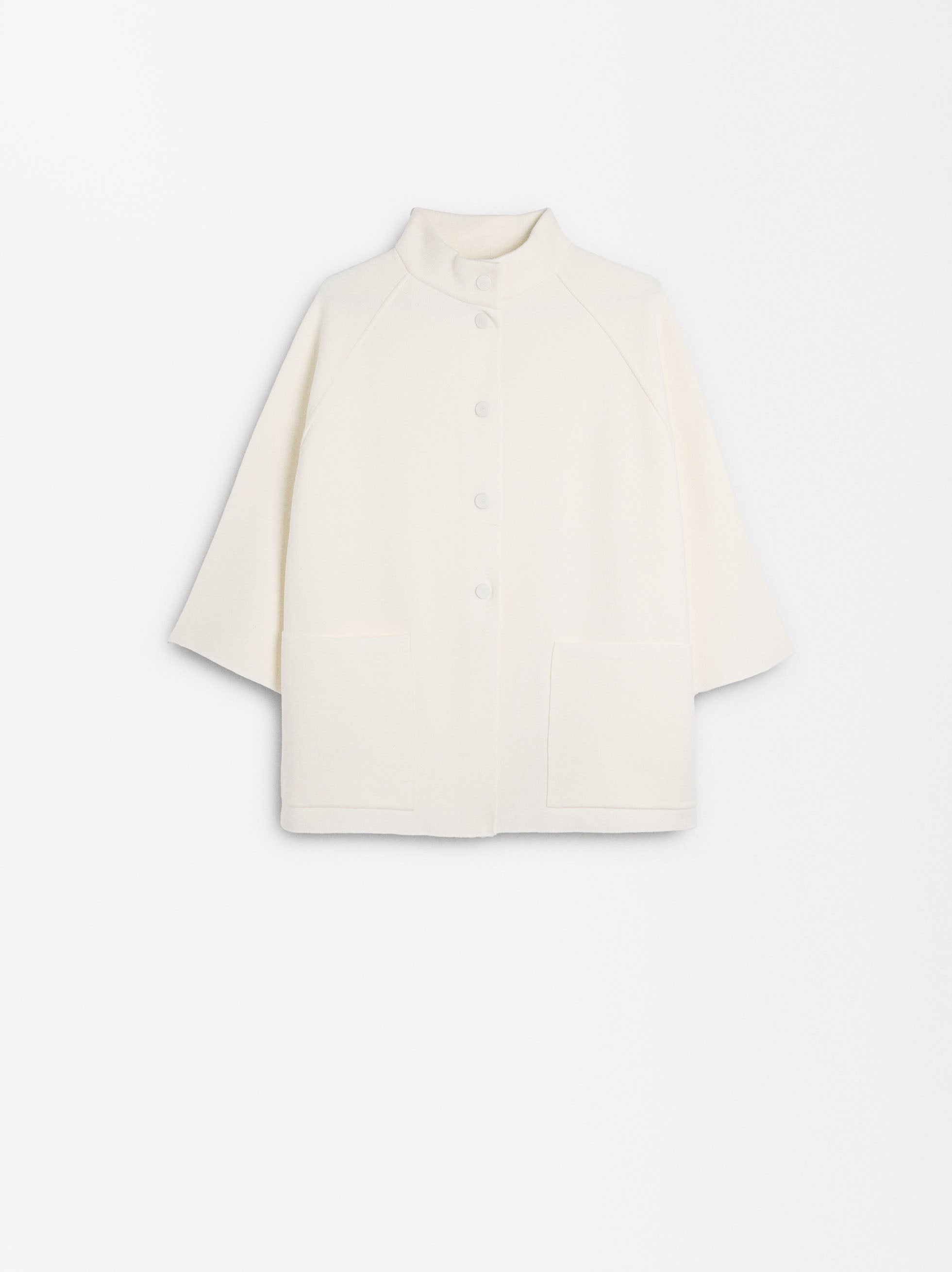 Poncho De Punto Con Botones