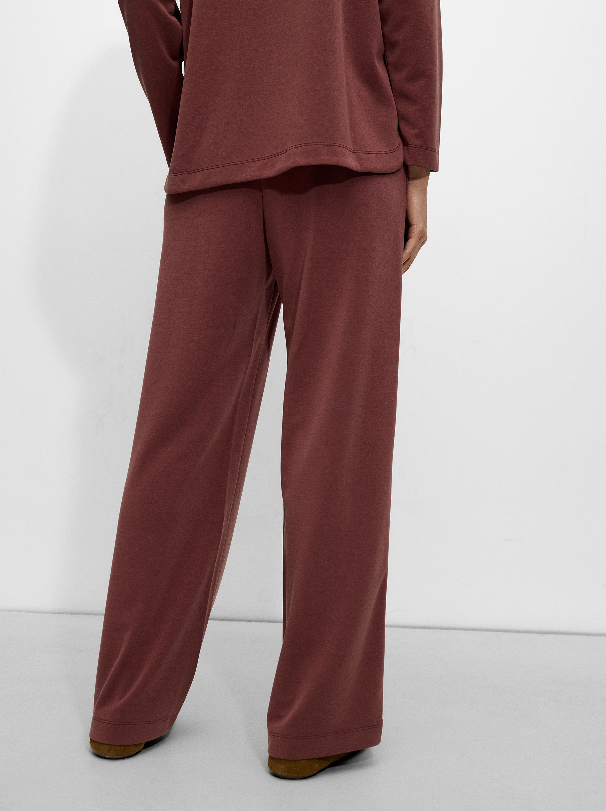 Pantalón Fluido Con Cintura Elástica Toque Suave