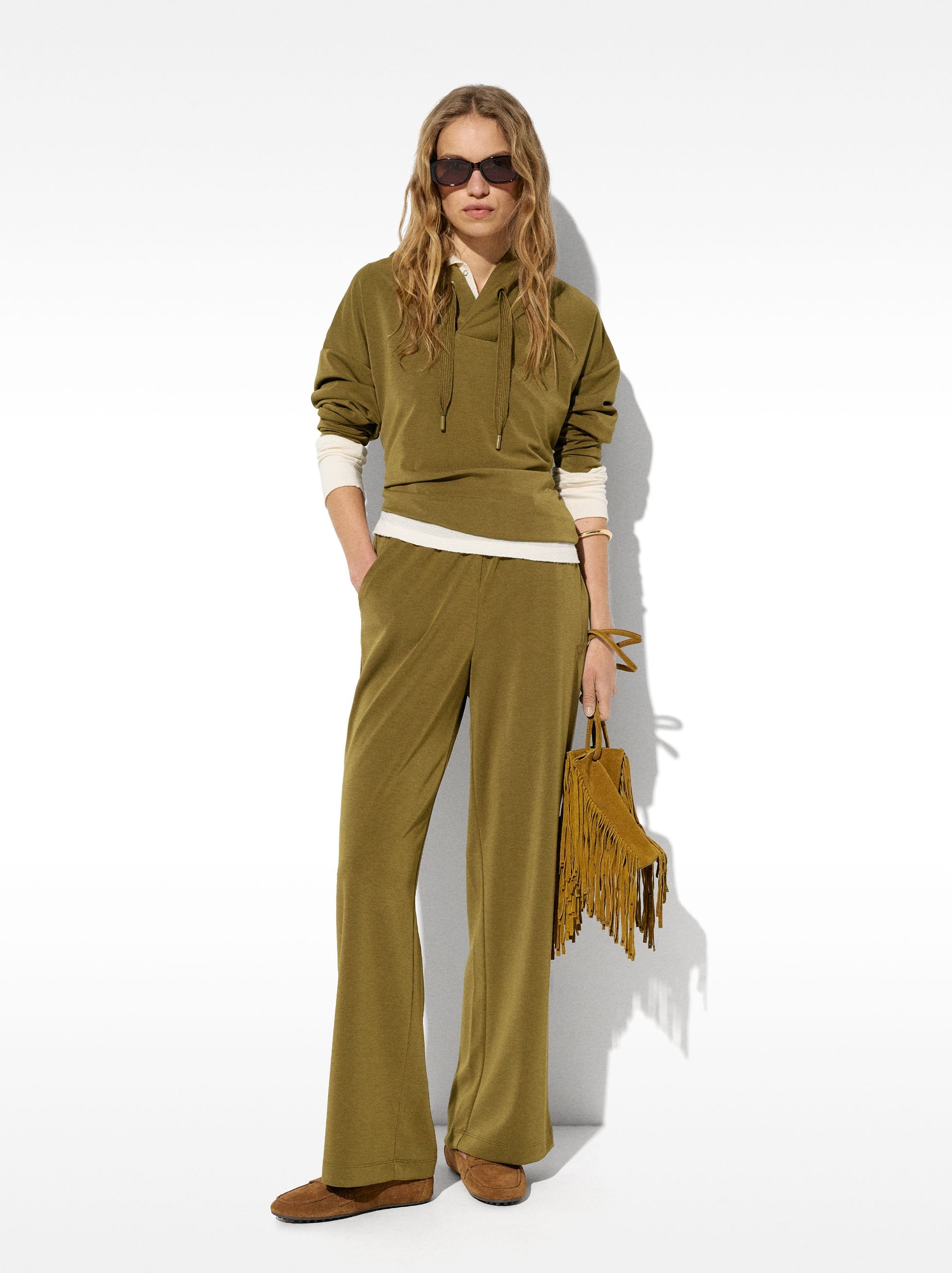 Pantalón Fluido Con Cintura Elástica Tacto Suave
