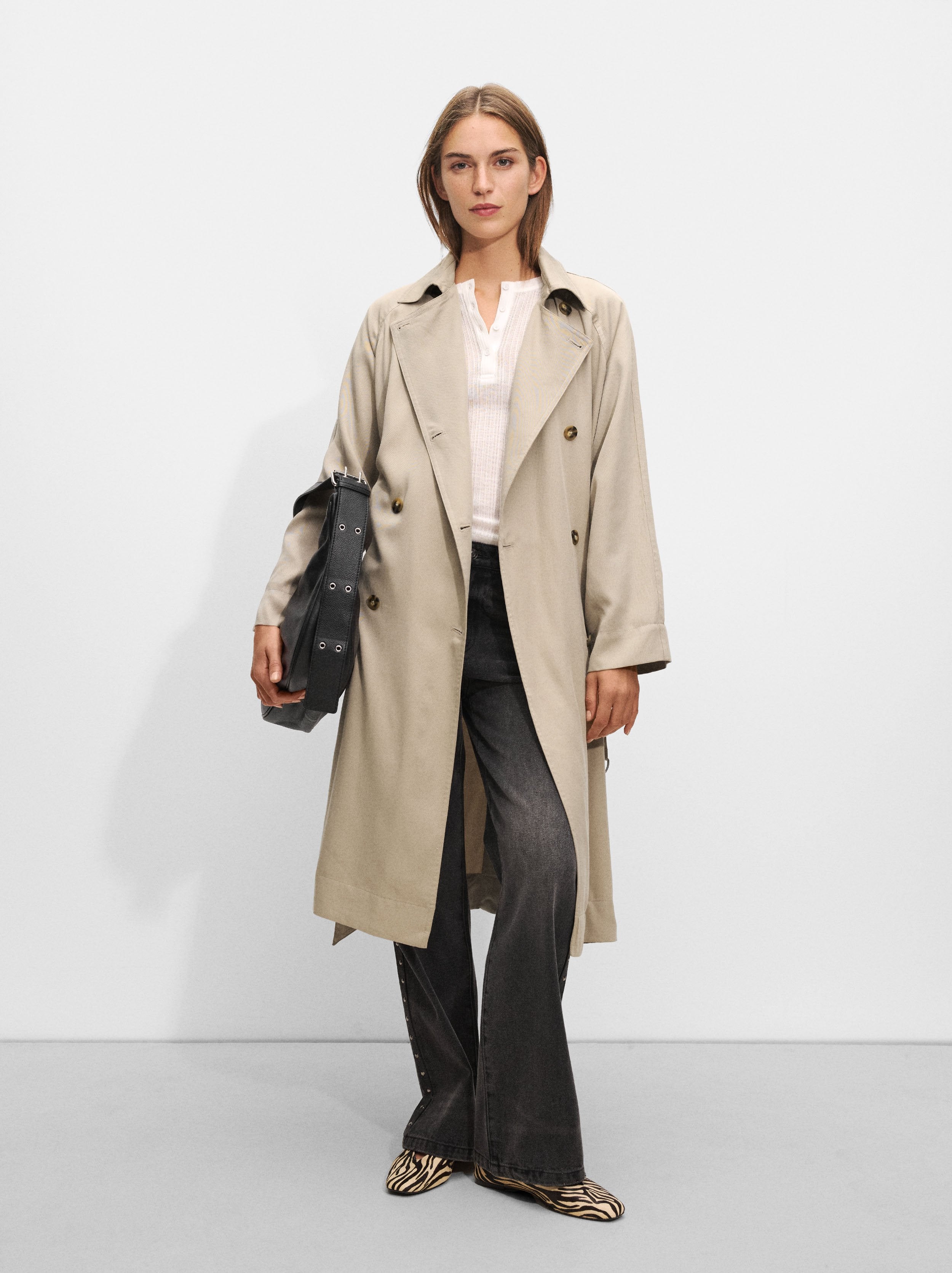 Gabardina Larga Con Bolsillos