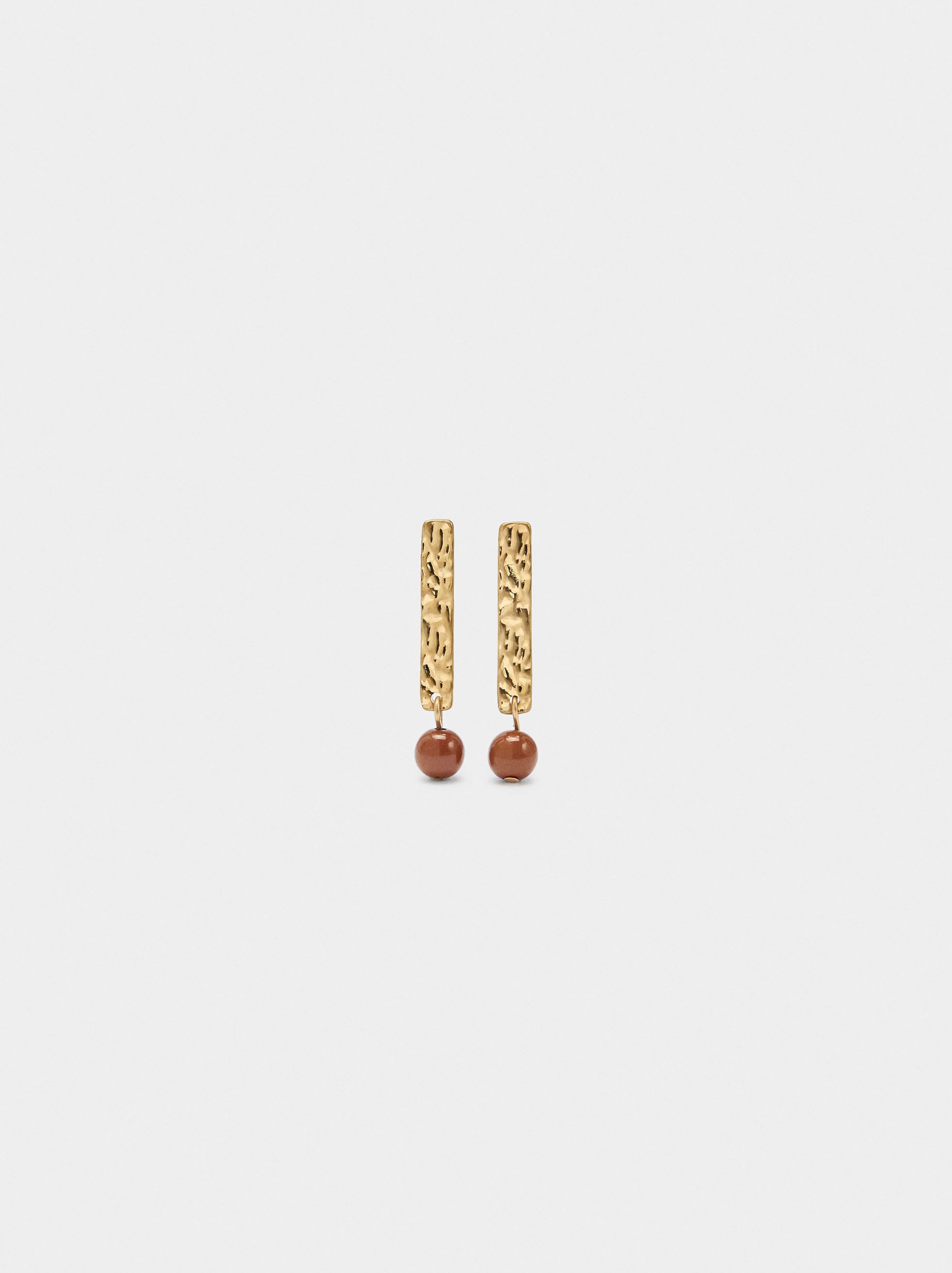 Pendientes Barra Con Cuenta