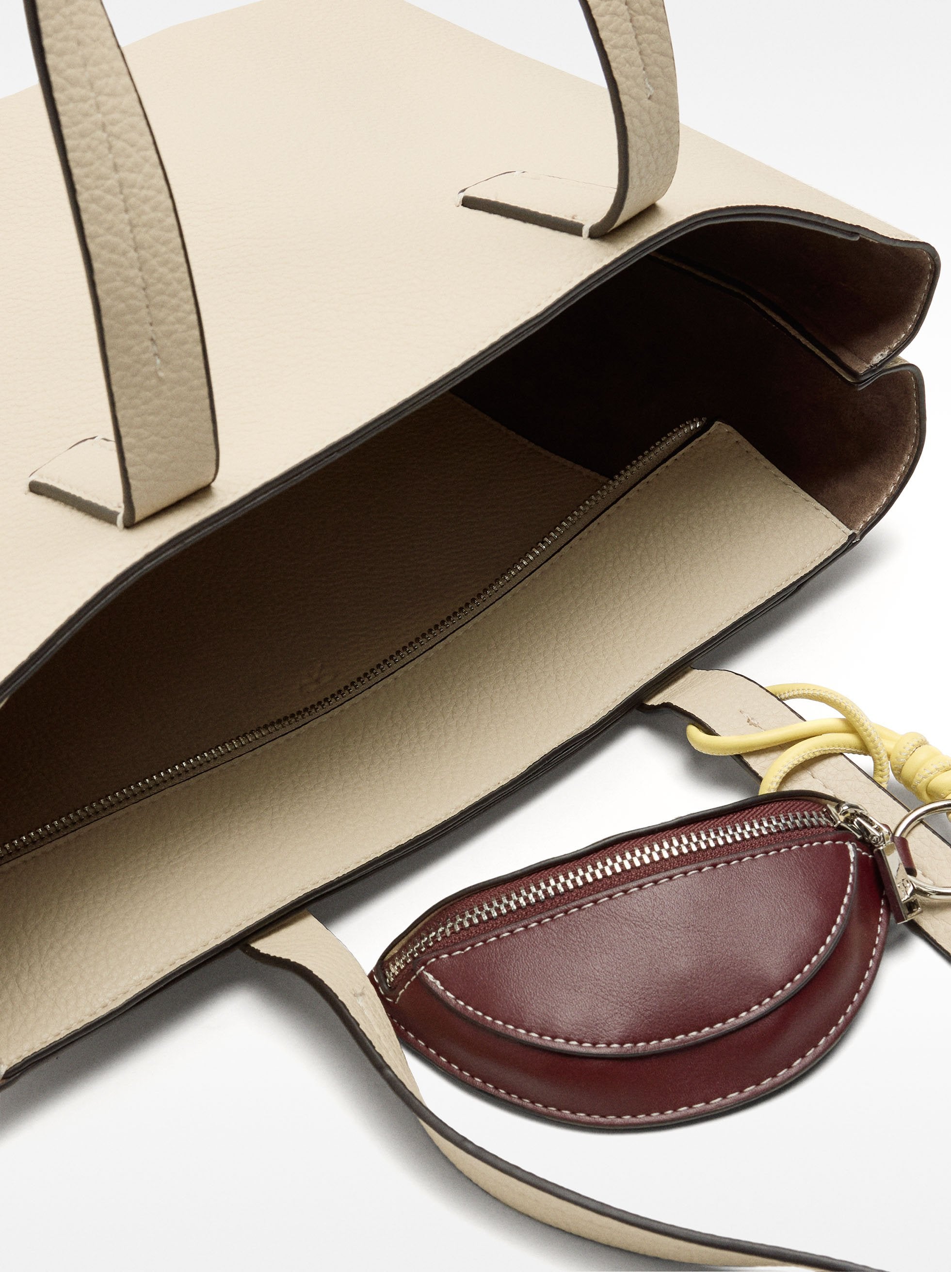 Bolso Shopper Con Textura