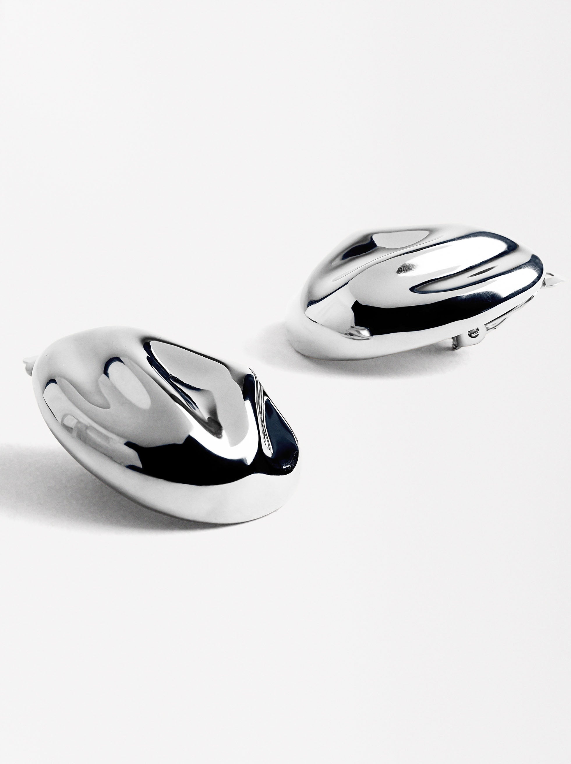 Pendientes Ovalados En Relieve - Acero Inoxidable