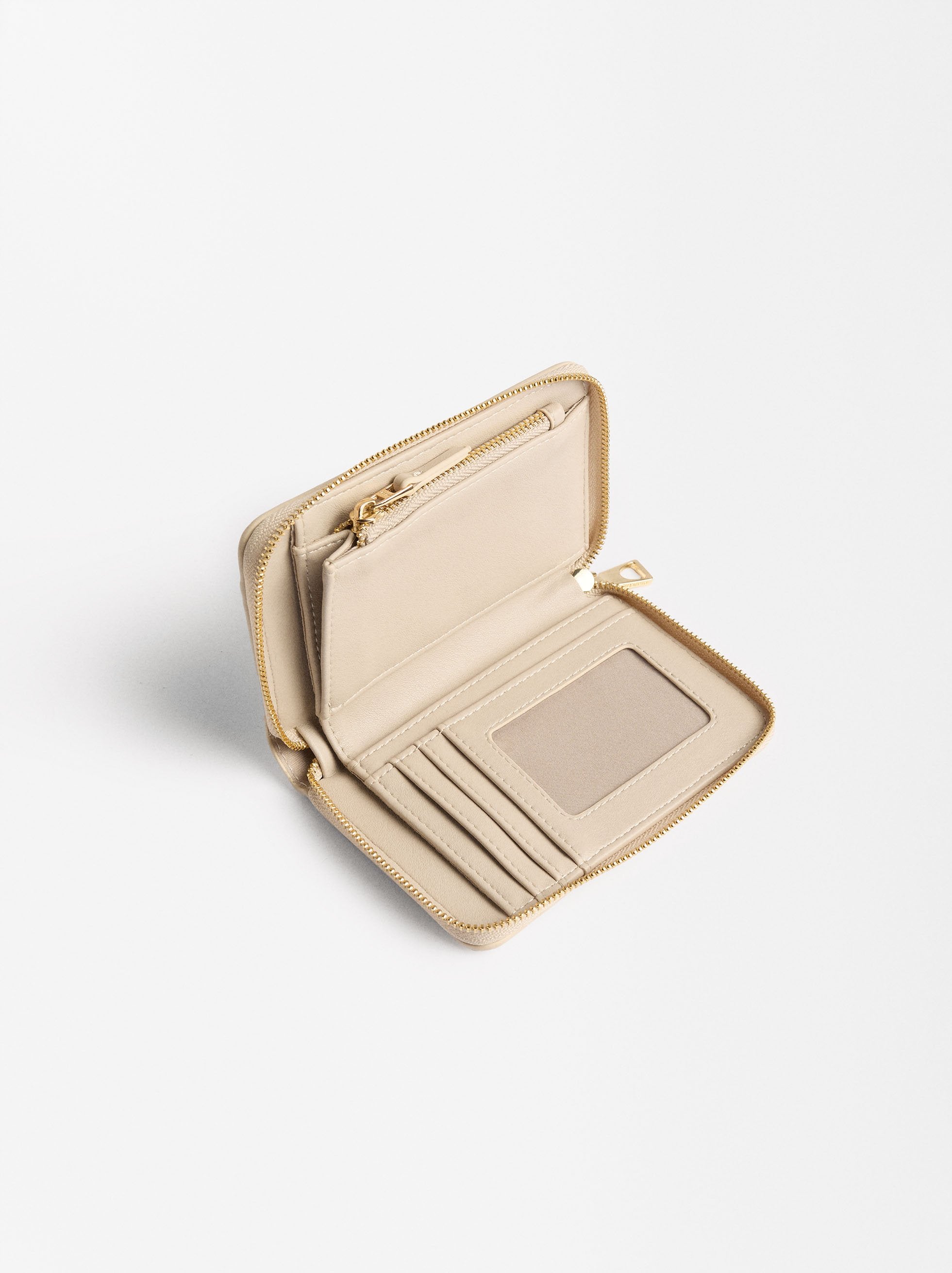 Cartera Básica Con Textura