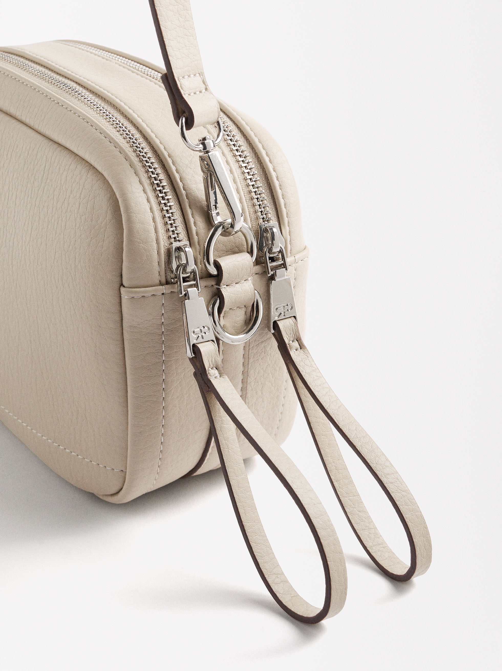 Bolso Bandolera Con Colgante