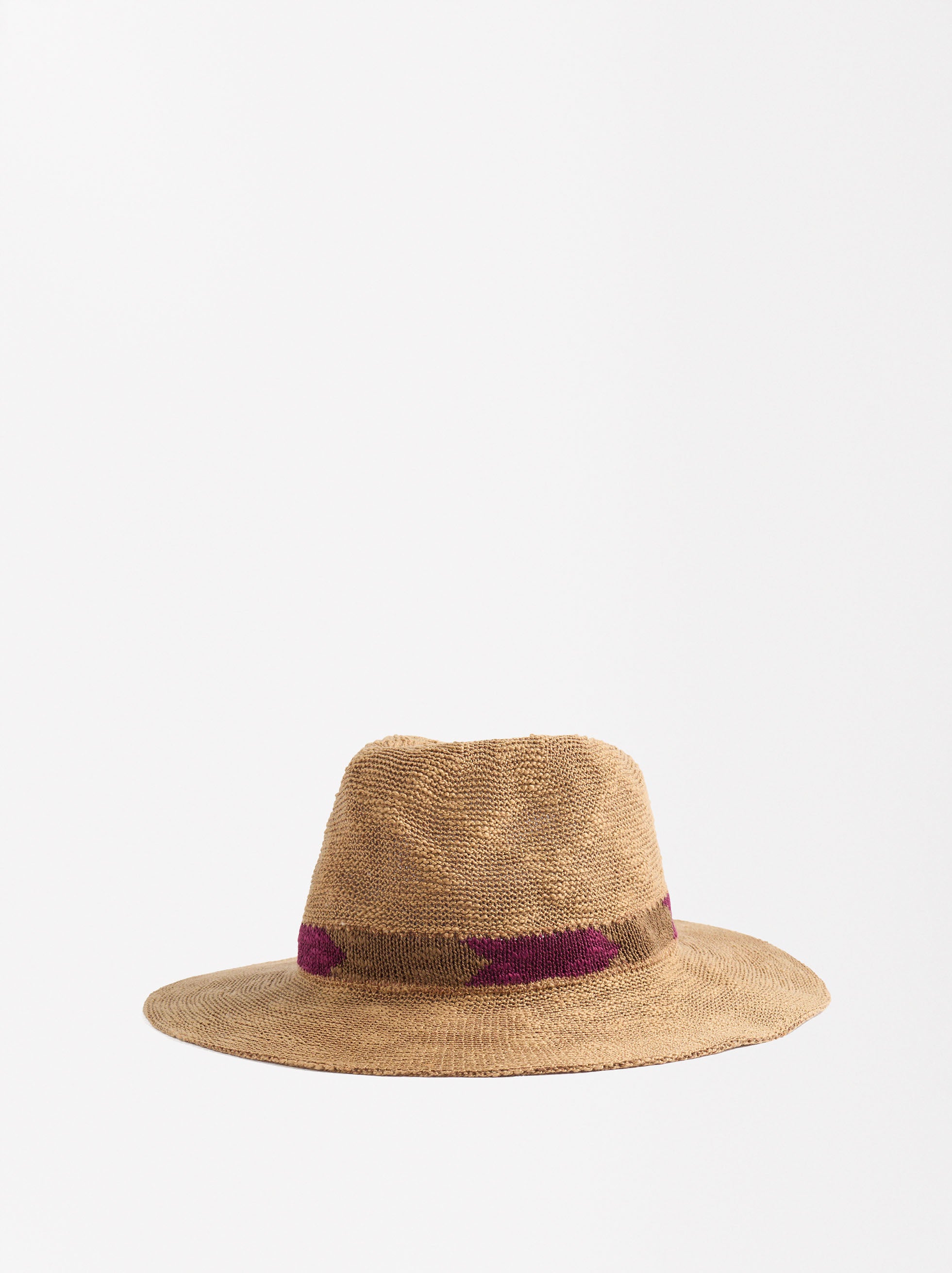 Sombrero De Punto Con Detalle Decorativo