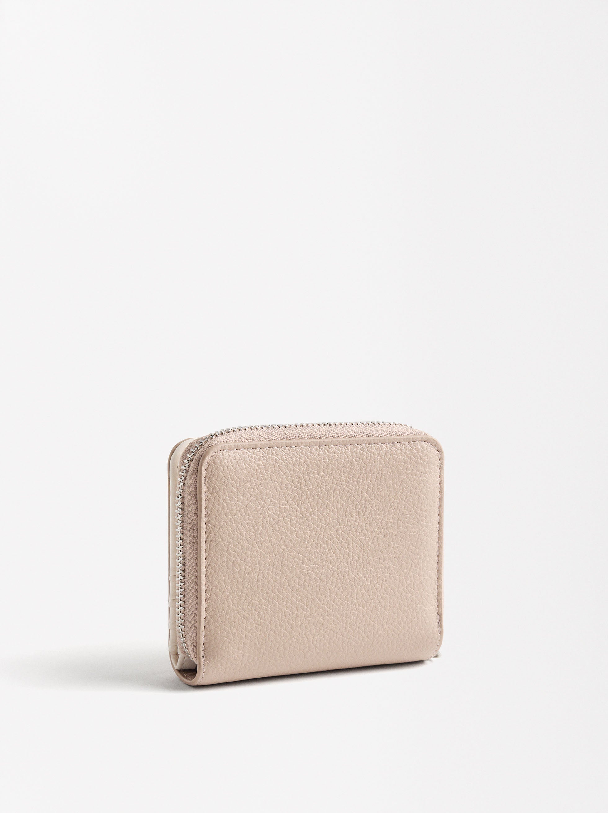 Cartera Básica Con Textura