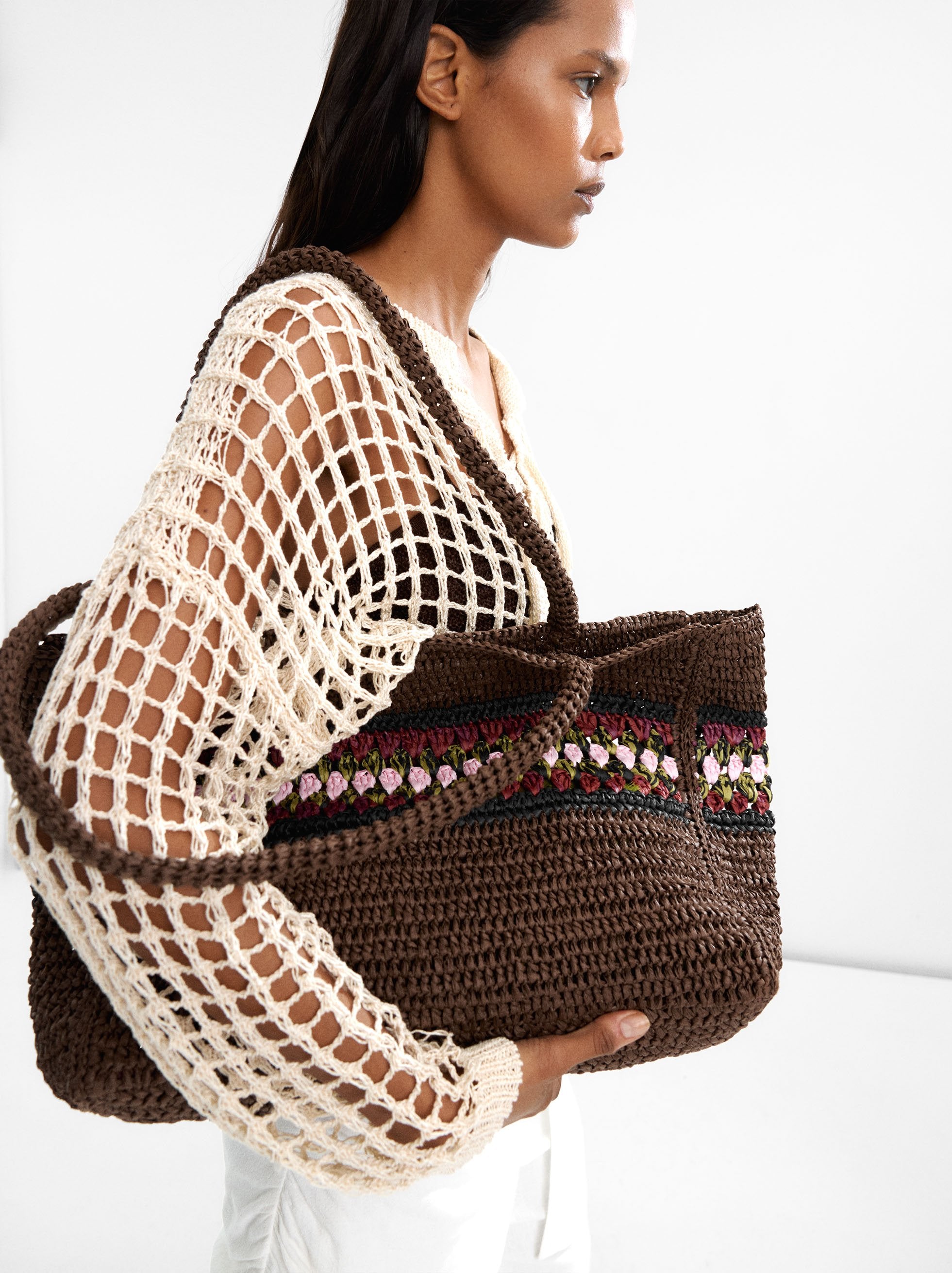 Bolso Shopper Efecto Rafia Con Detalle Trenzado