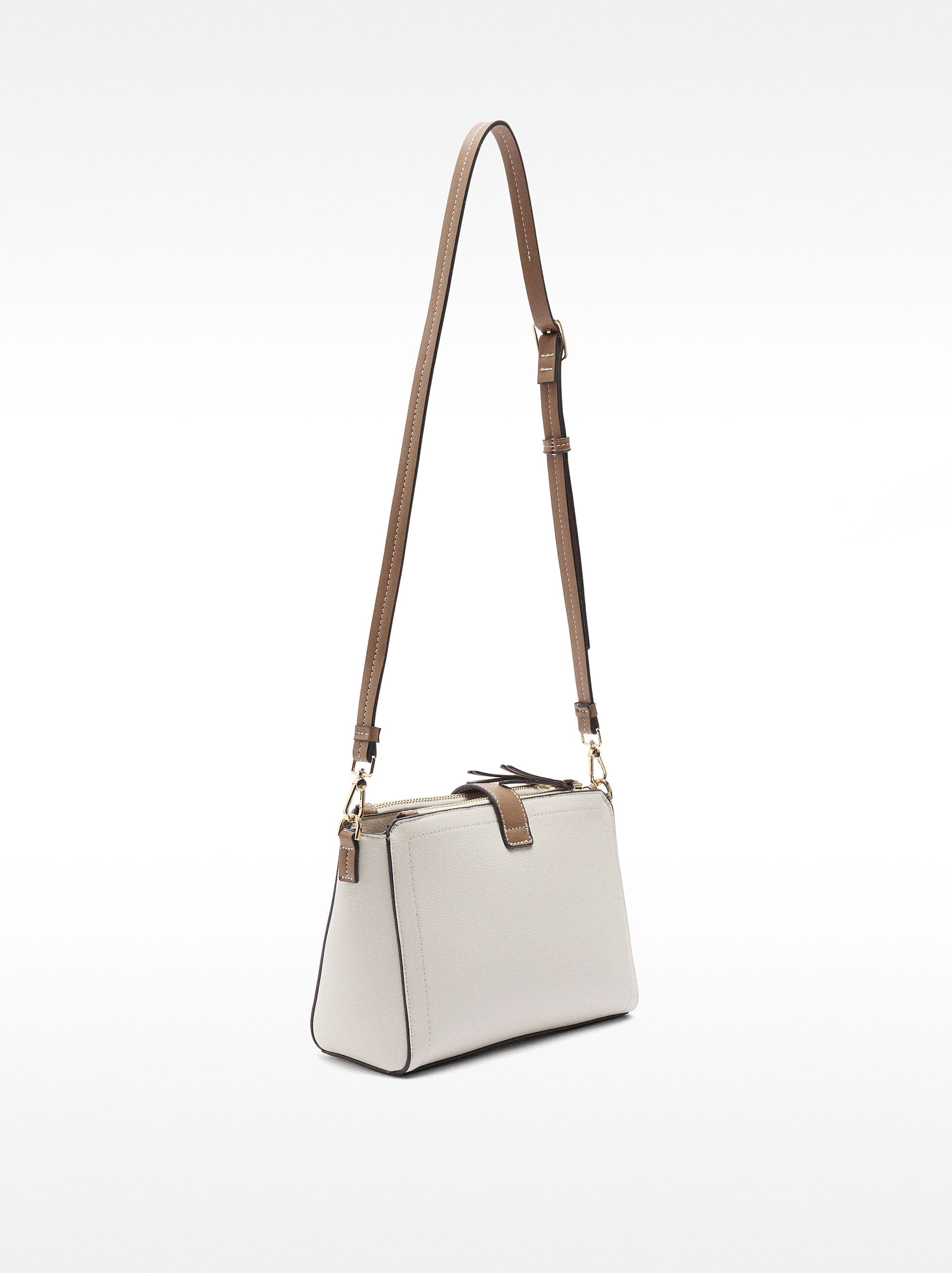 Bolso De Bandolera Con Textura