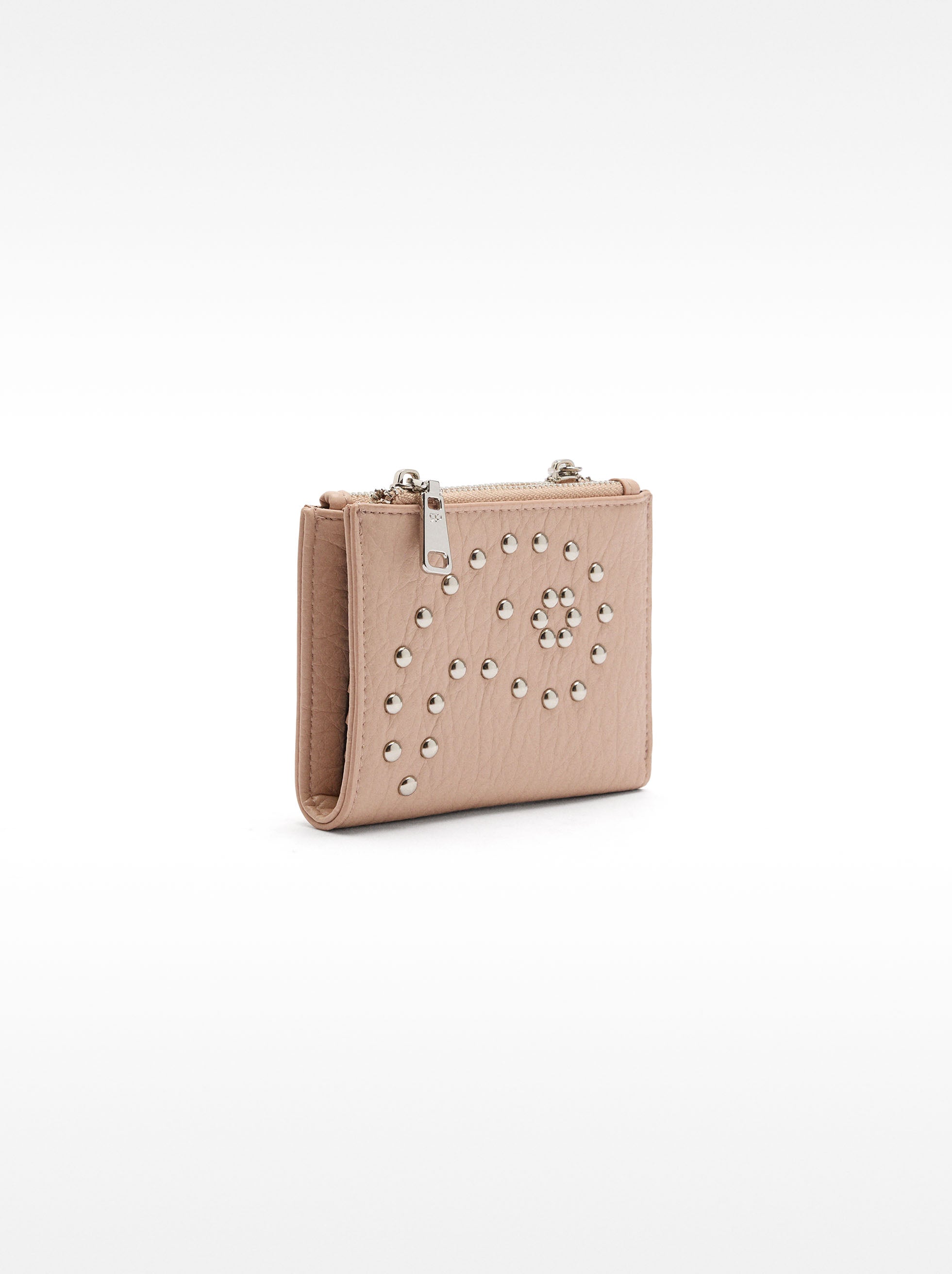 Cartera Con Tachuelas