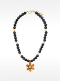 Collar Corto De Cuentas Con Flor