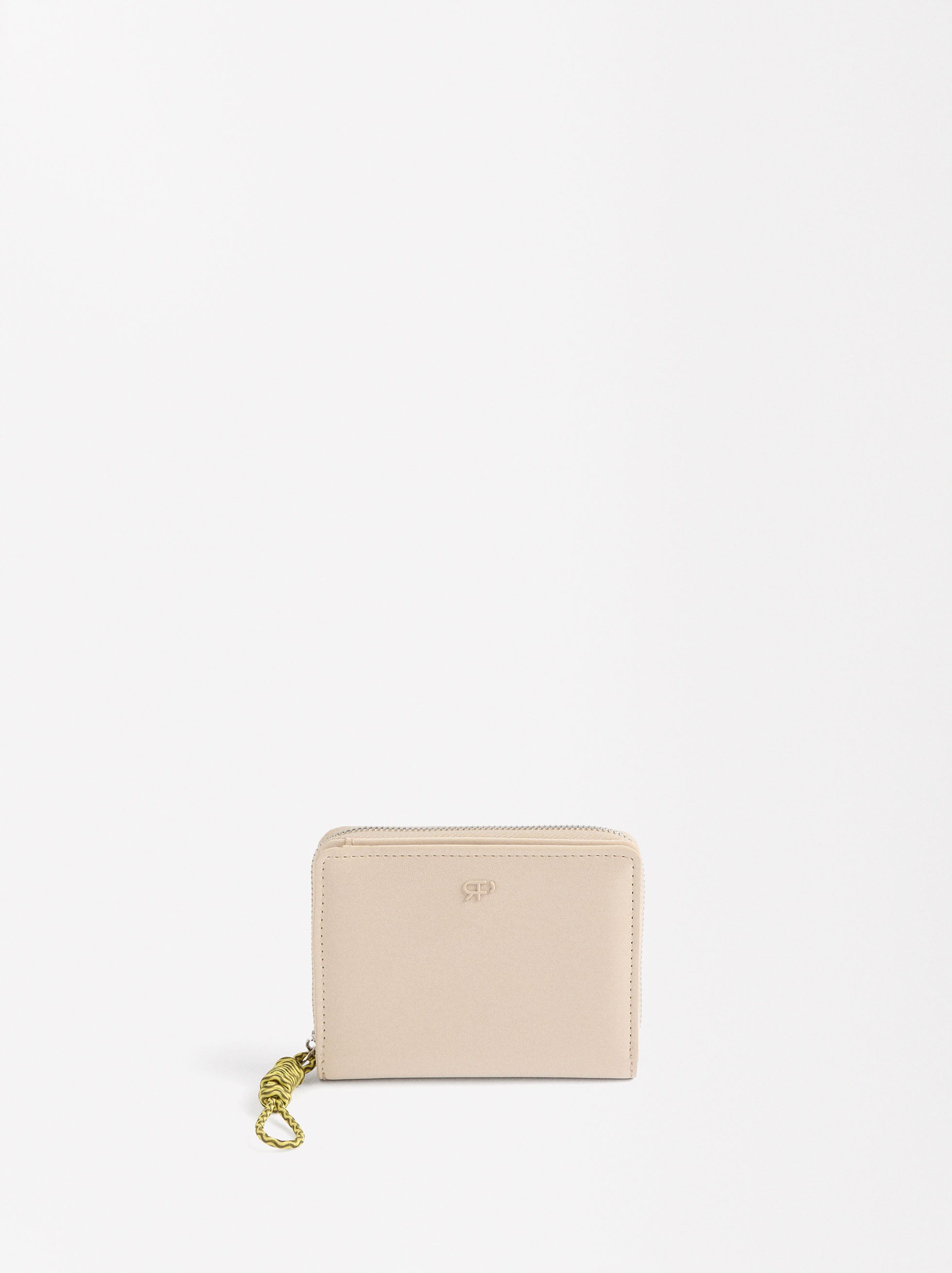 Cartera Con Textura Suave