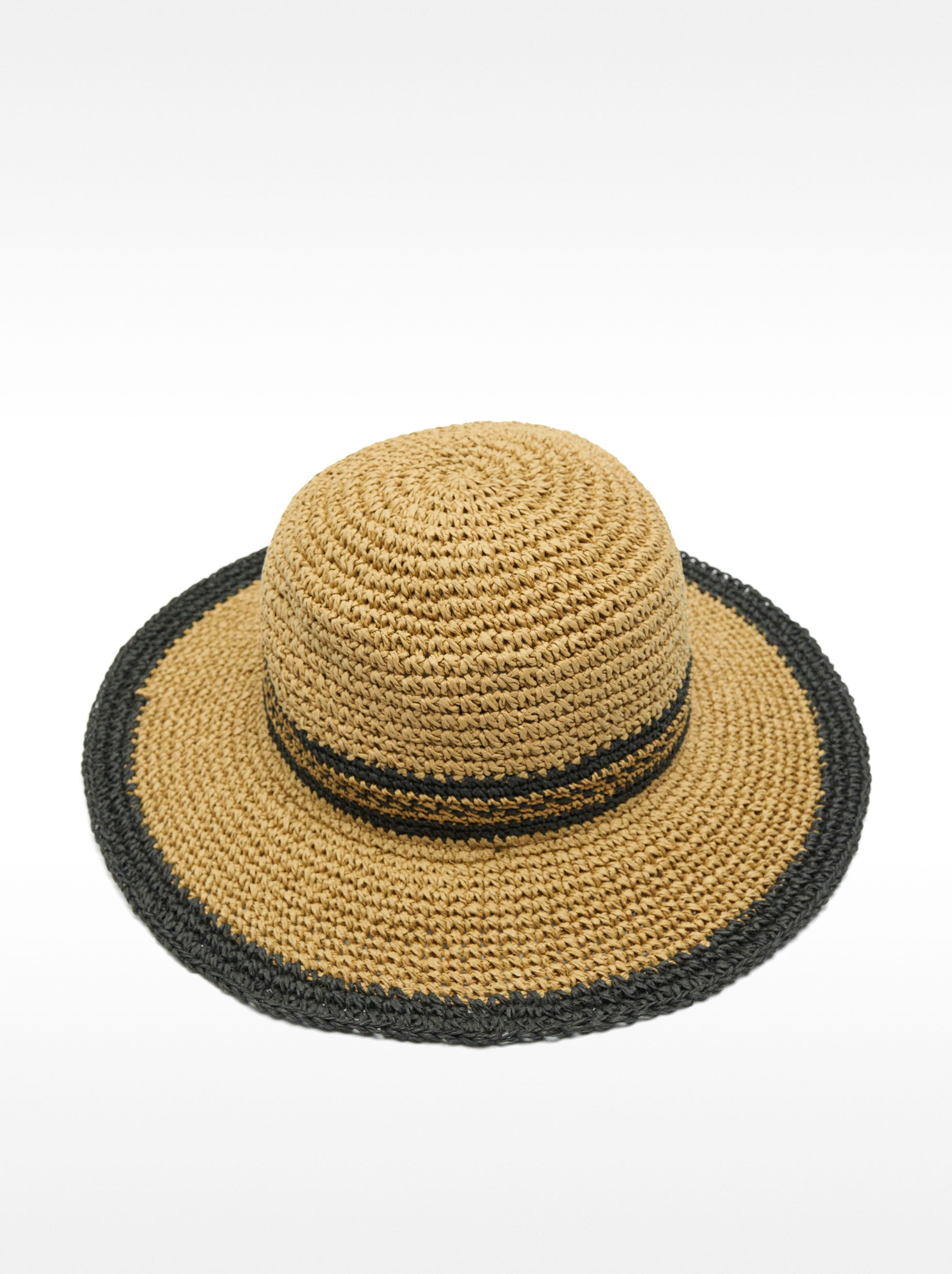 Sombrero Efecto Rafia