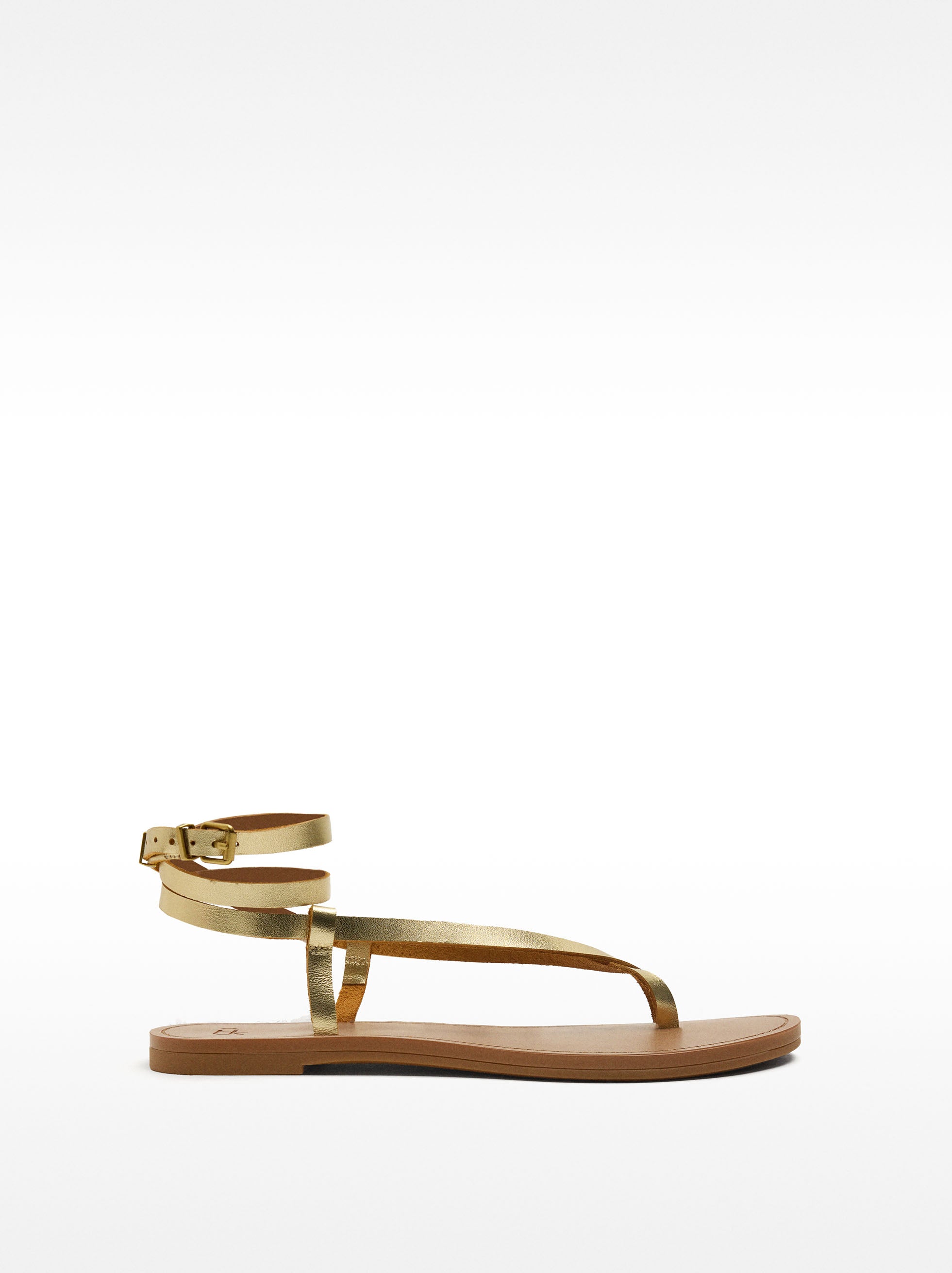 Sandalias Planas De Piel Con Tiras Metalizadas