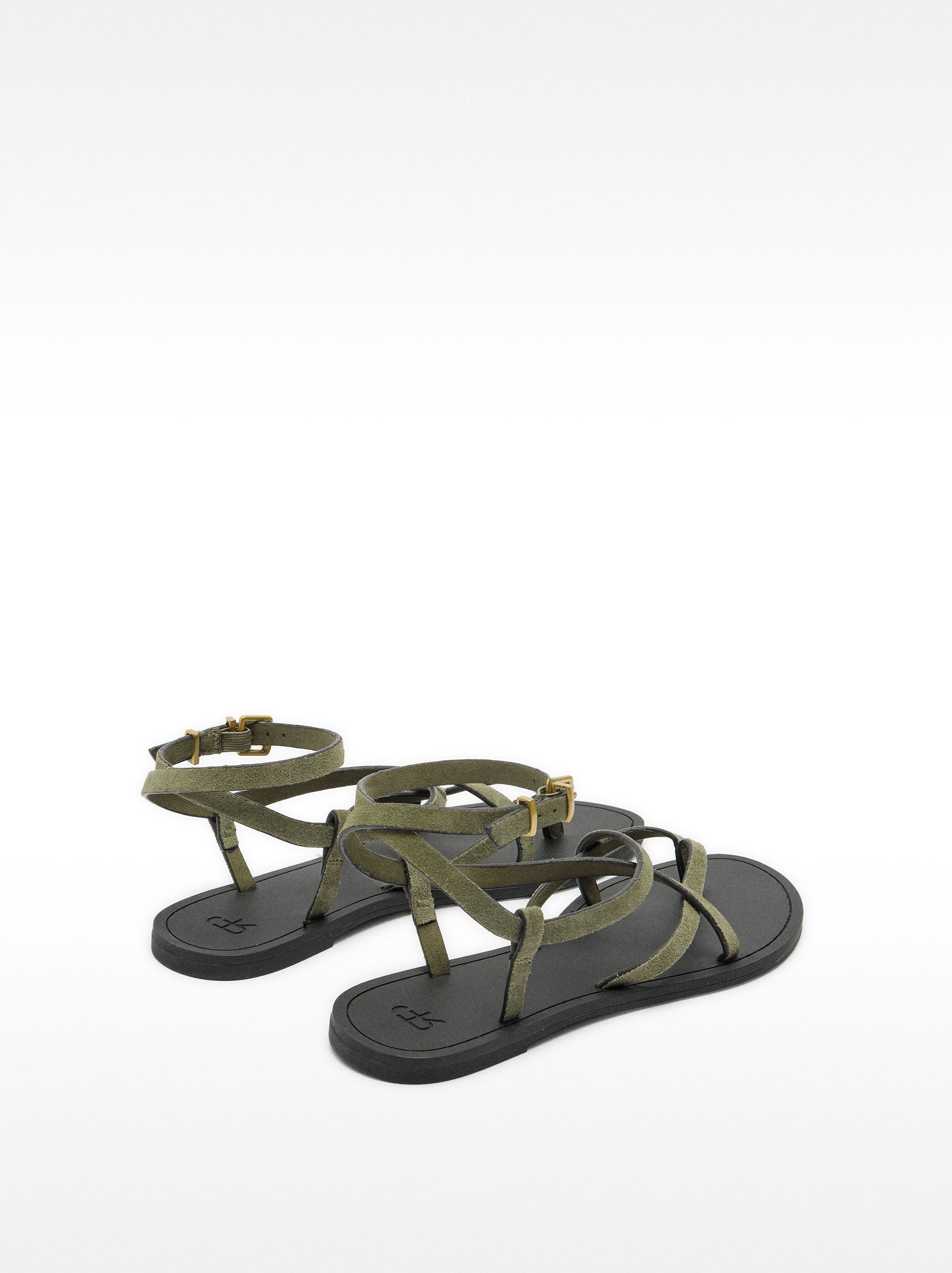 Sandalias De Piel Con Tiras Cruzadas