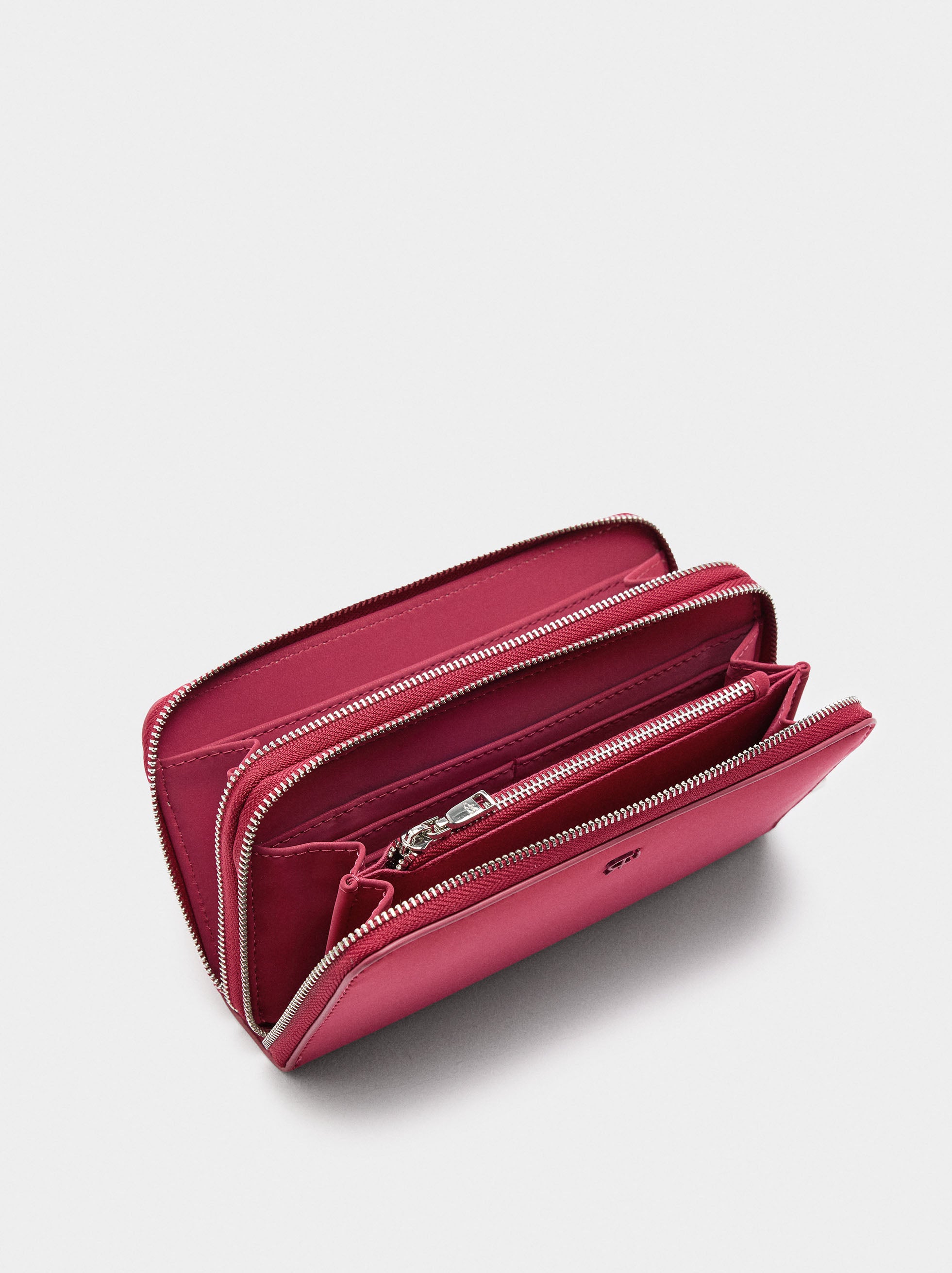 Cartera De Textura Suave Con Cremallera