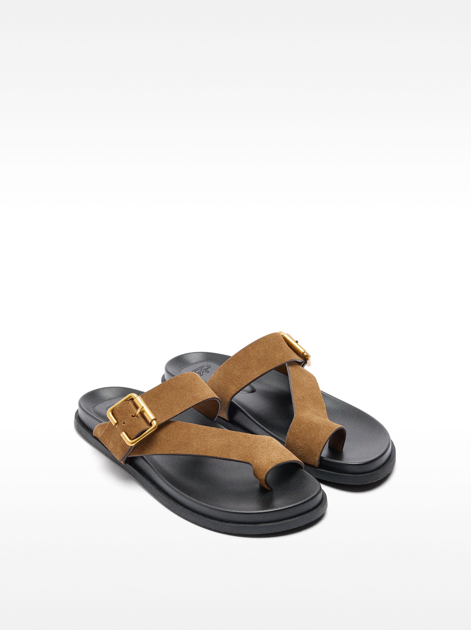 Sandalias De Piel Con Tiras Y Hebilla