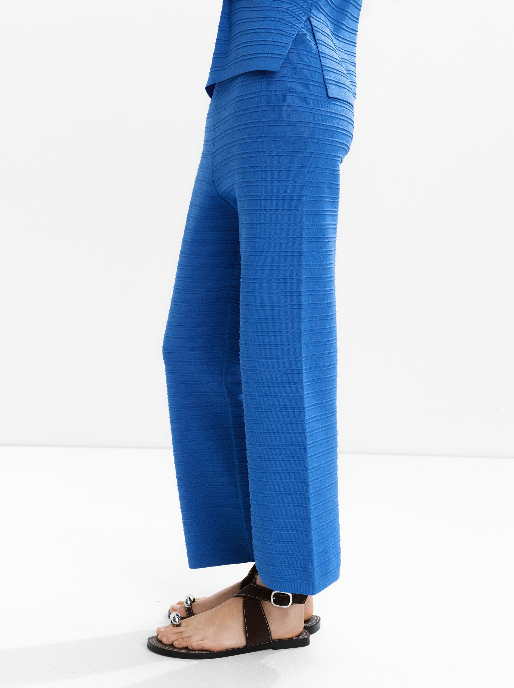 Pantalón Canalado De Punto