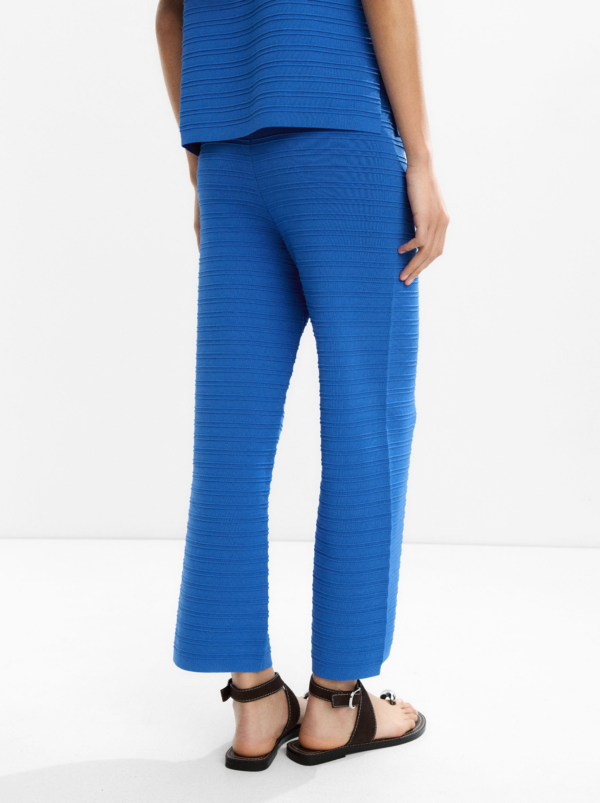Pantalón Canalado De Punto