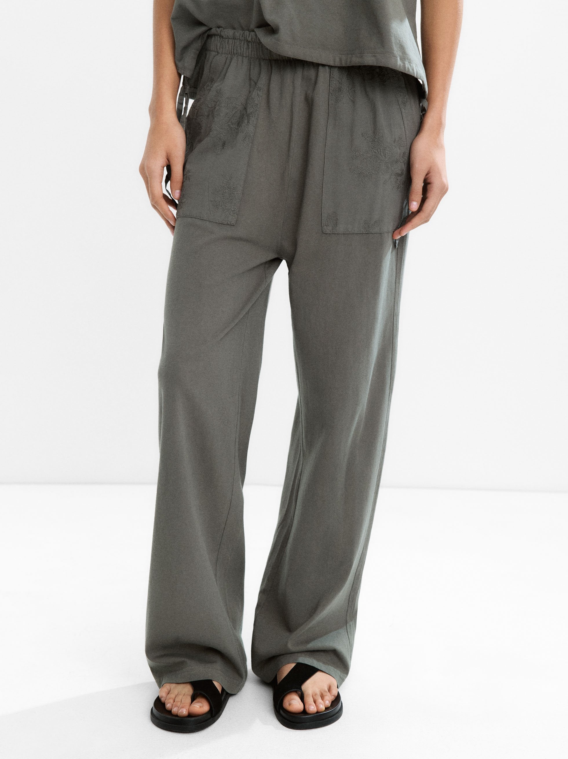 Pantalón 100 % Algodón Con Bordado