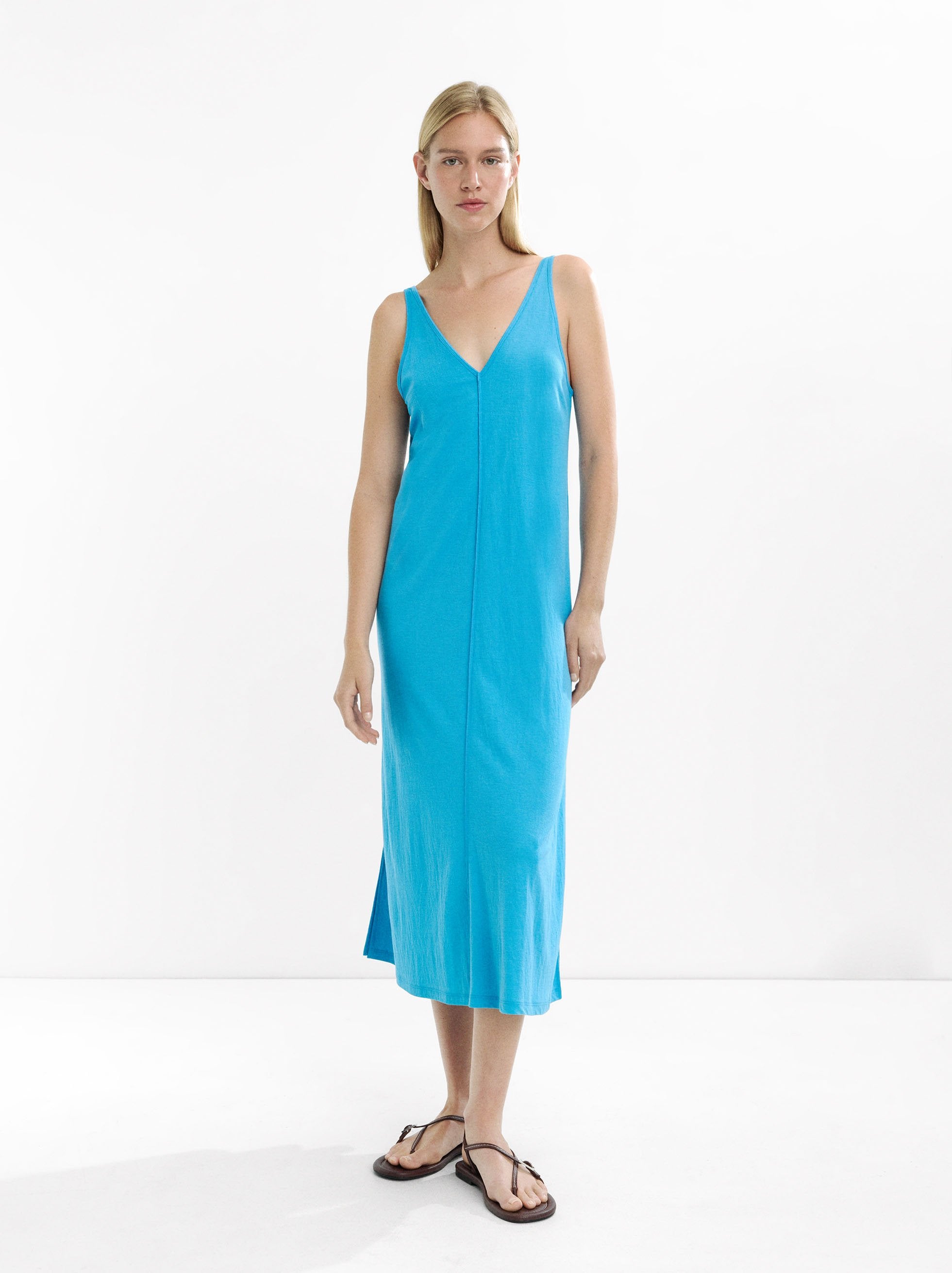 Vestido Midi Con Tirantes