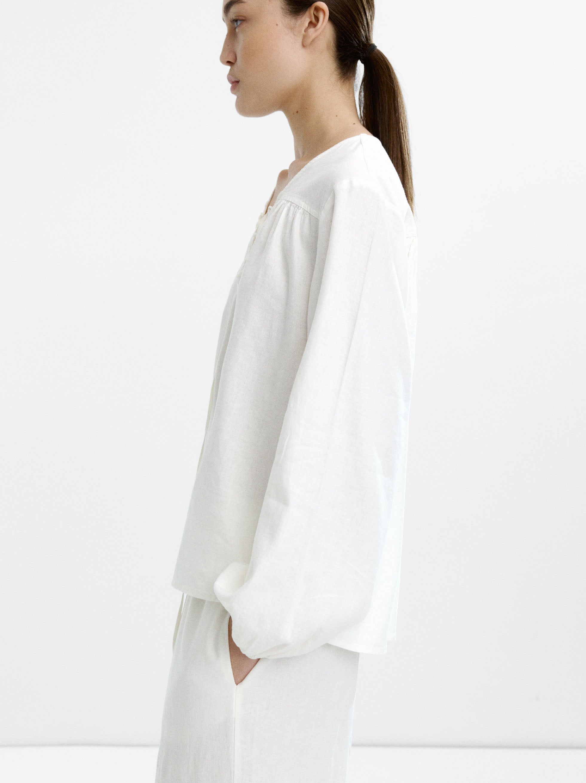 Blusa Manga Larga Con Lino