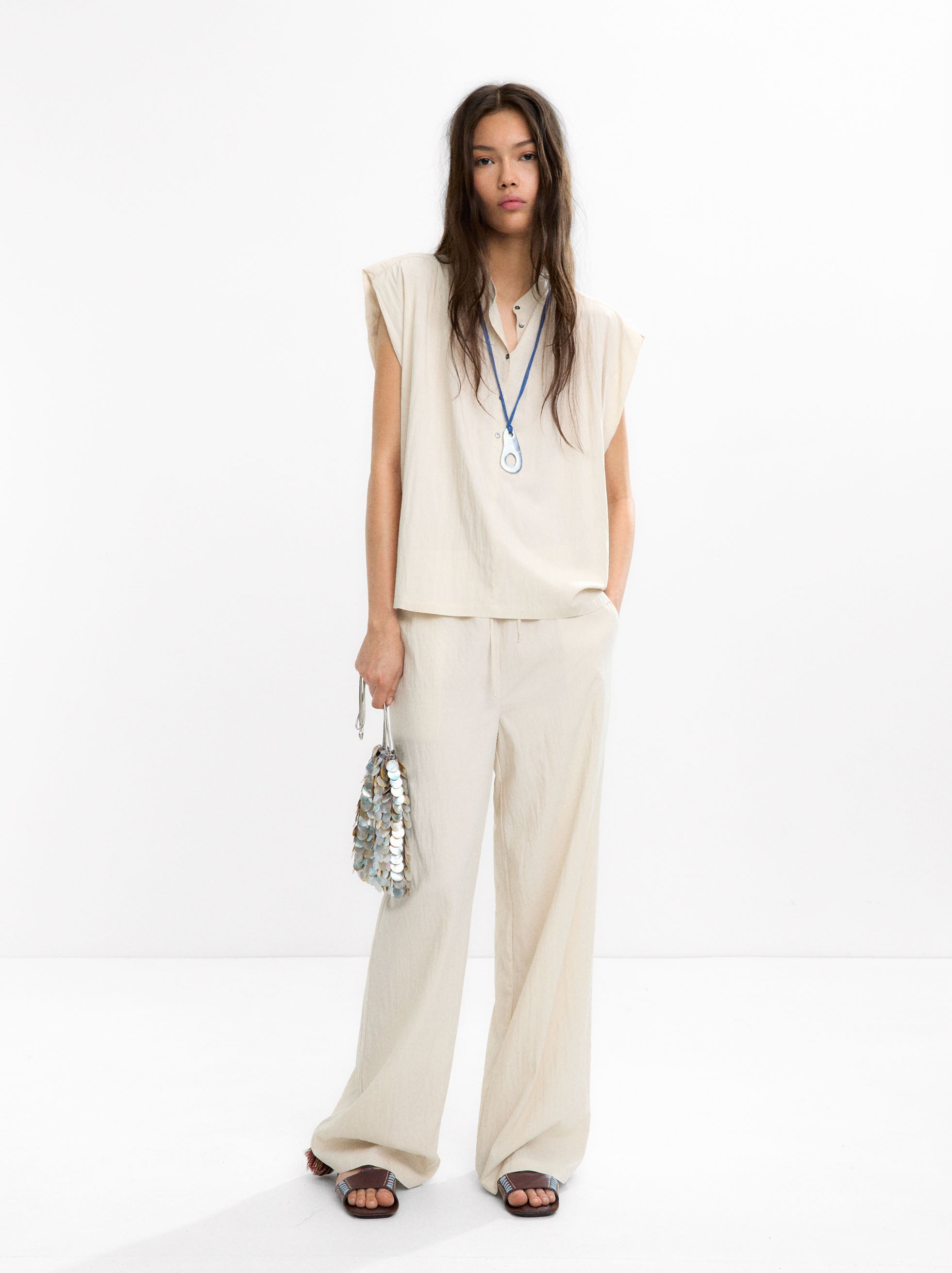 Pantalón Fluido Con Cintura Elástica