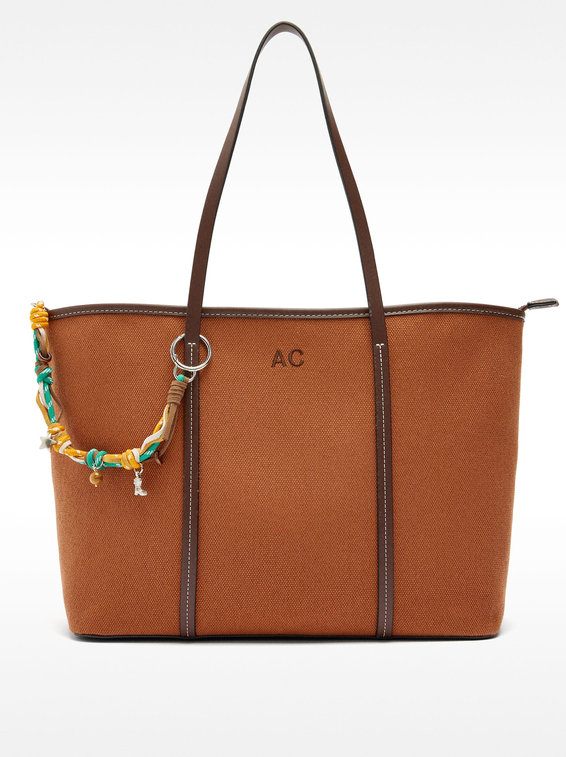 Bolso Shopper En Tejido Con Colgante