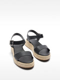 Sandalias De Plataforma Con Hebilla