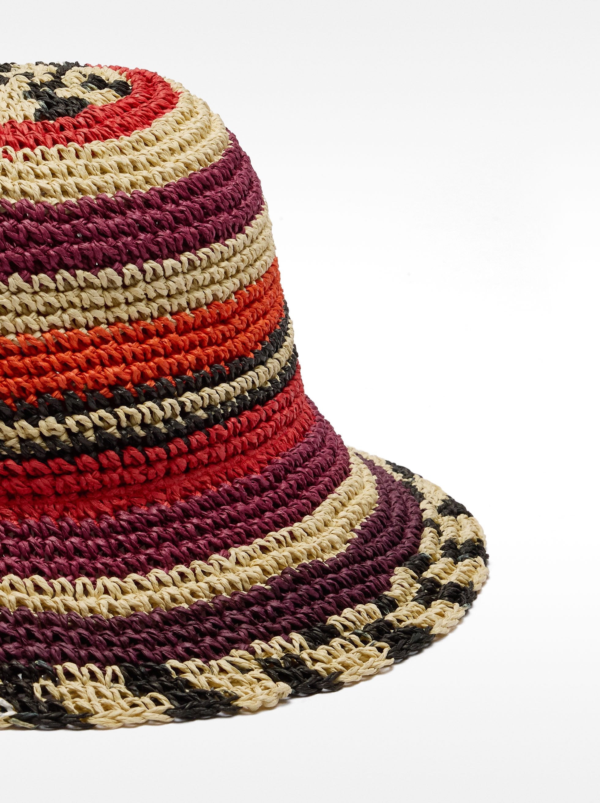 Gorro Bucket Efecto Rafia