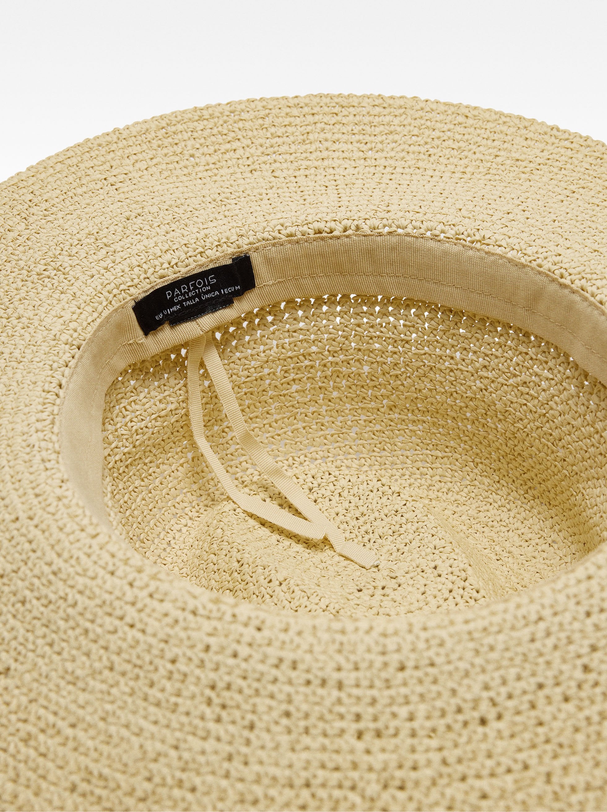 Sombrero Efecto Rafia Con Conchas Y Piedras