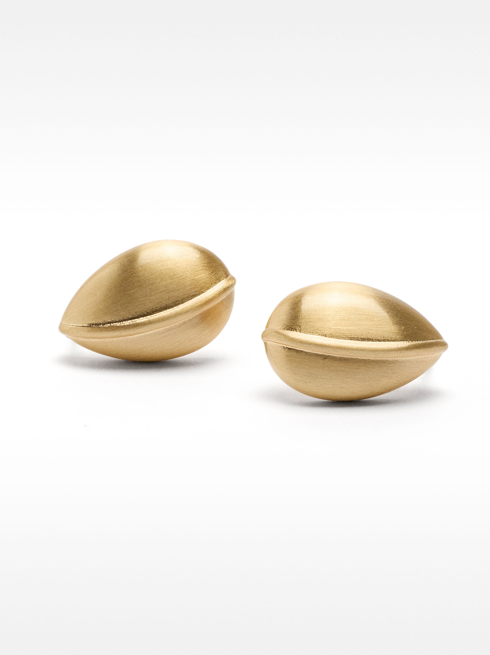 Pendientes Ovalados Con Relieve