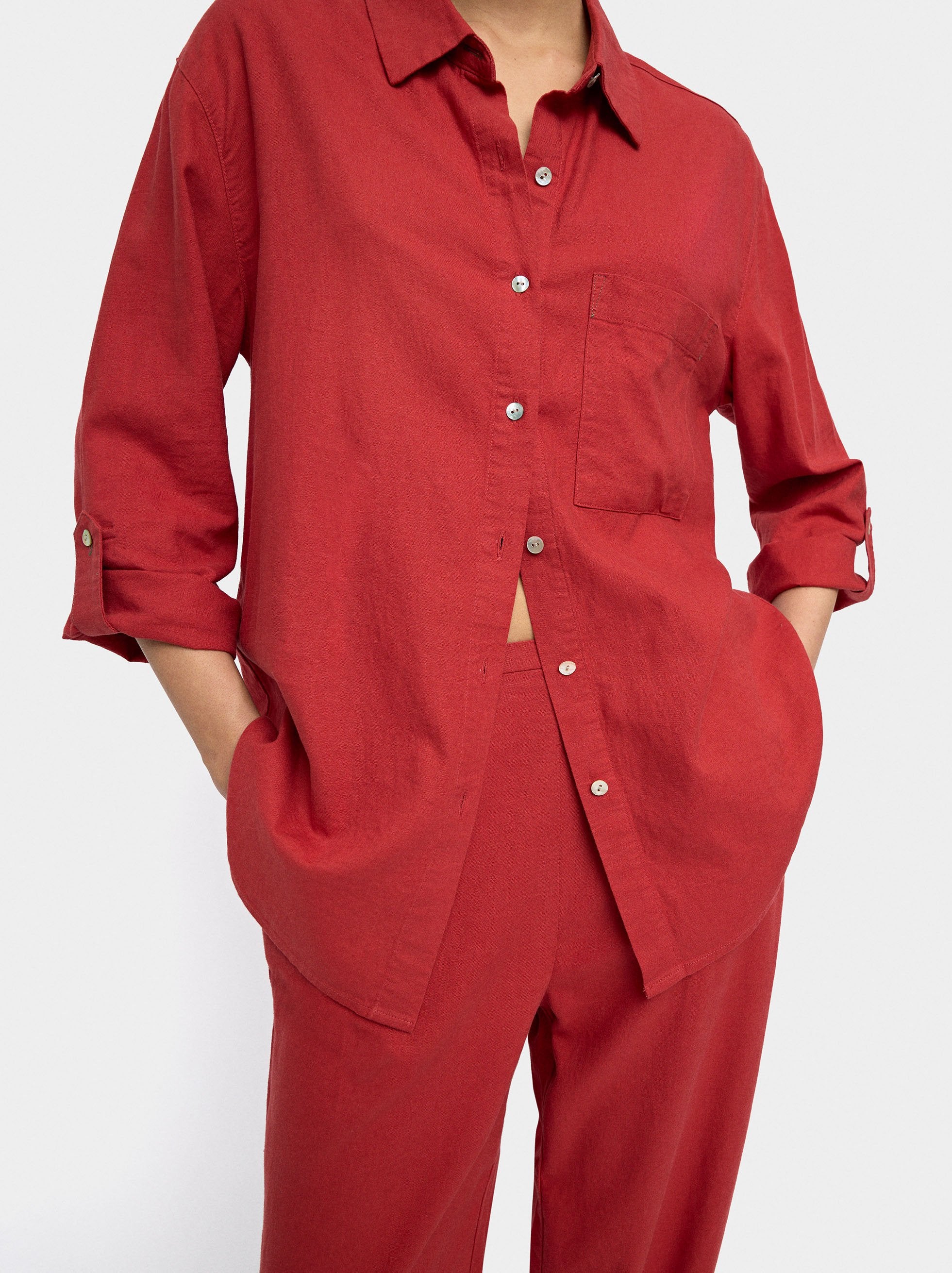 Camisa Mezcla De Lino Con Bolsillo