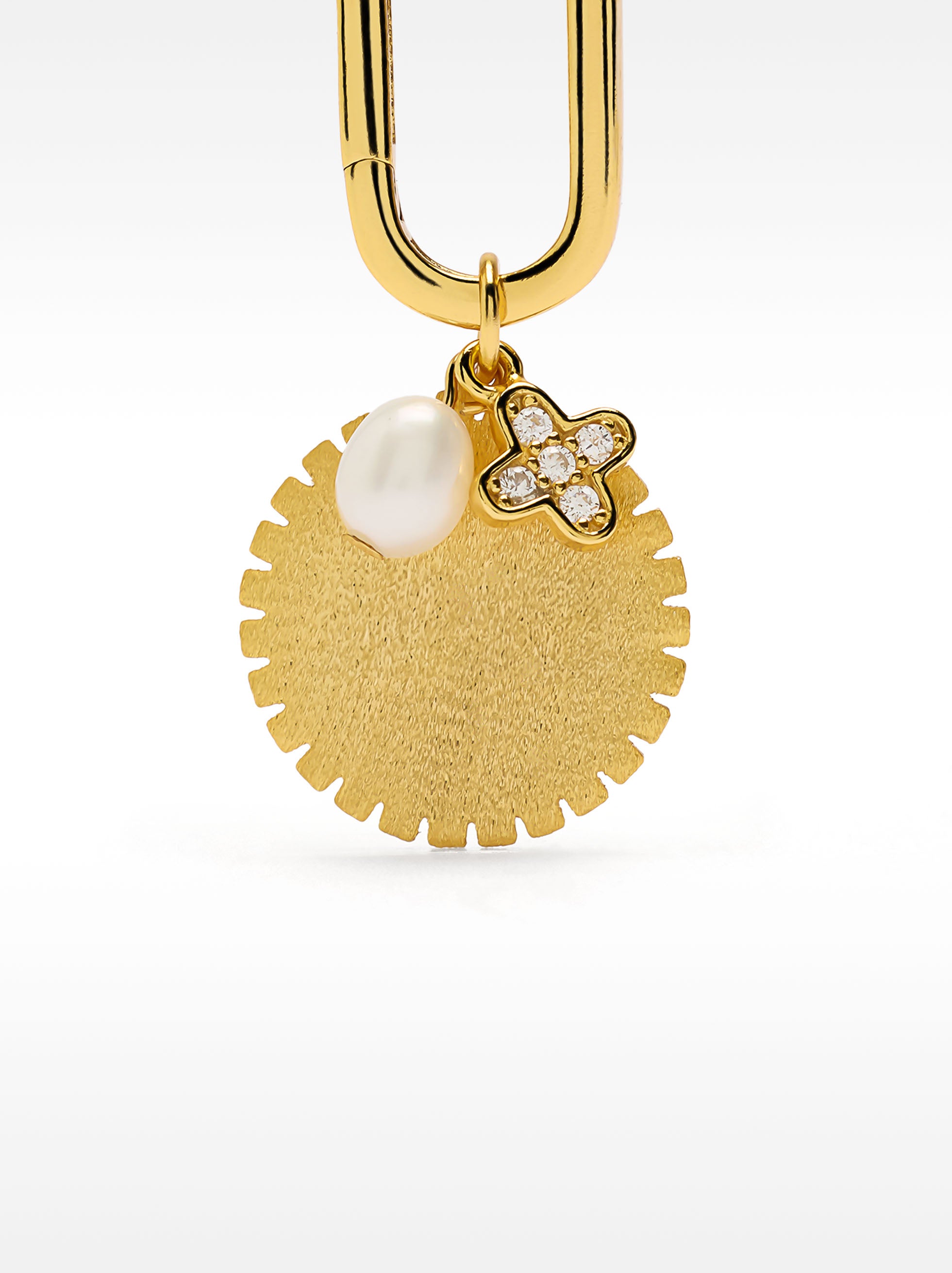 Collar De Eslabones Con Medalla Y Perla De Agua Dulce - Plata De Ley 925