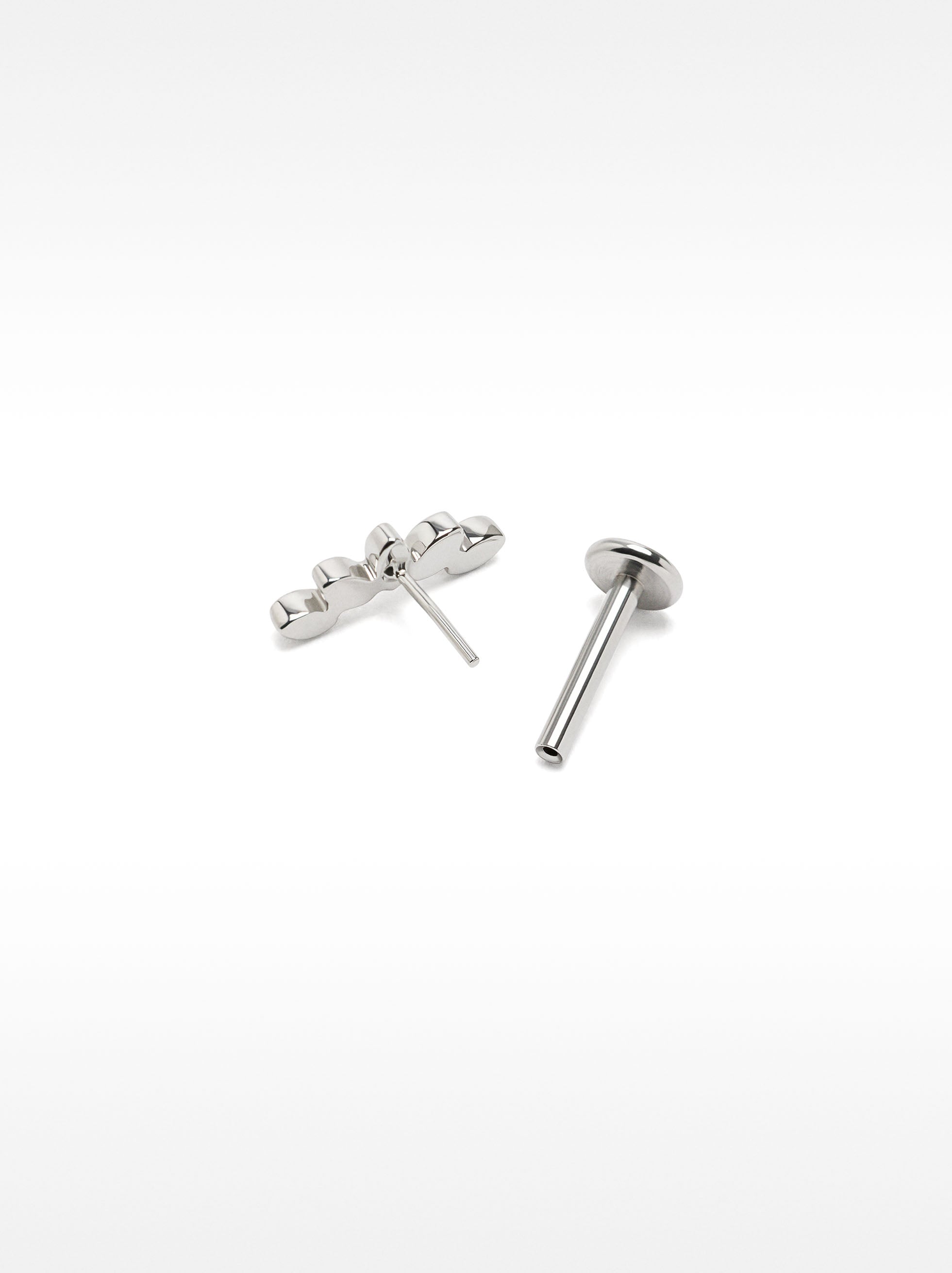 Piercing De Oreja Con Forma De Hojas – Acero Inoxidable