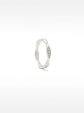Anillo De Onda Con Circonitas – Plata De Ley 925