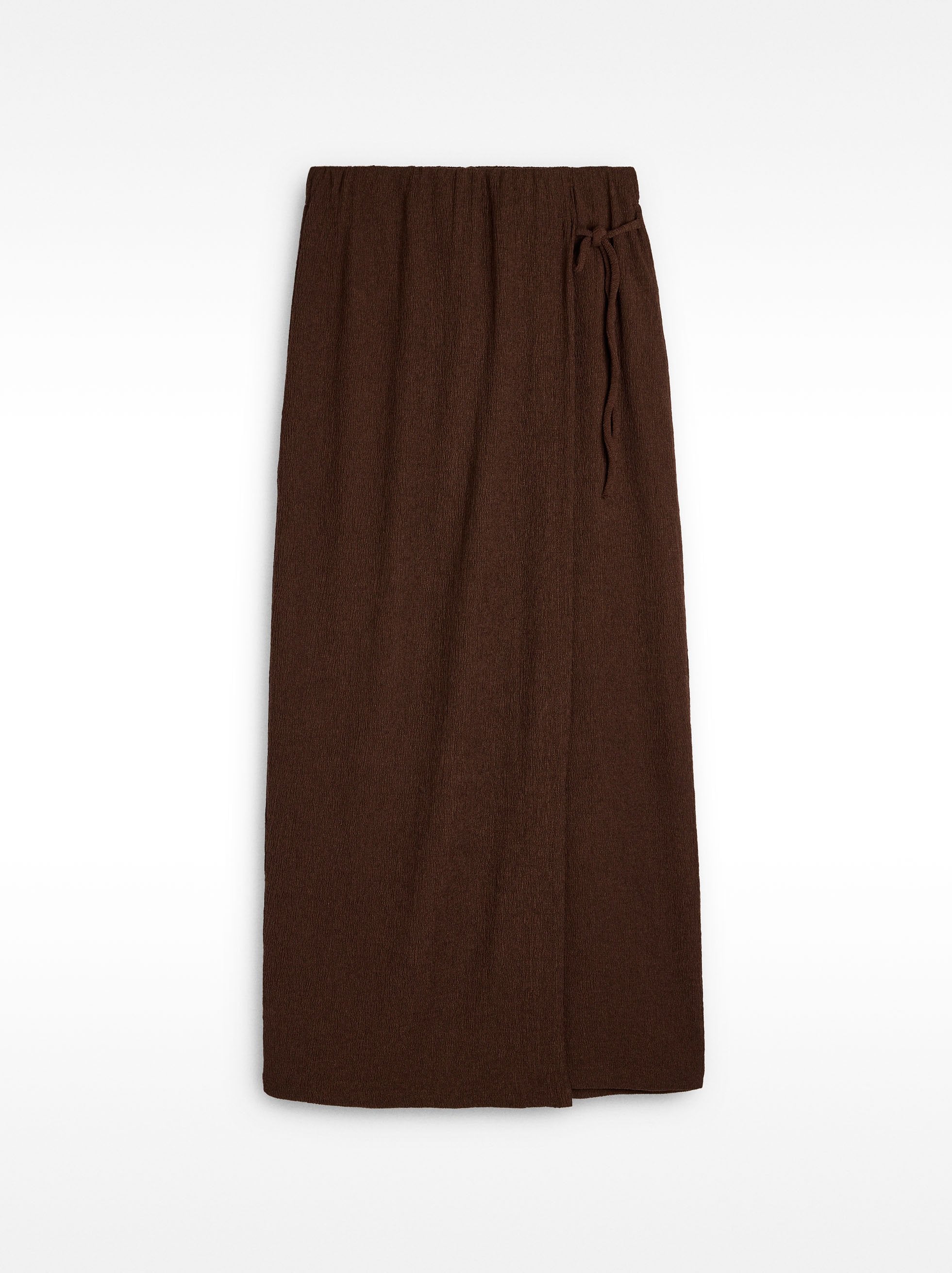 Pantalón Con Cruce Y Textura