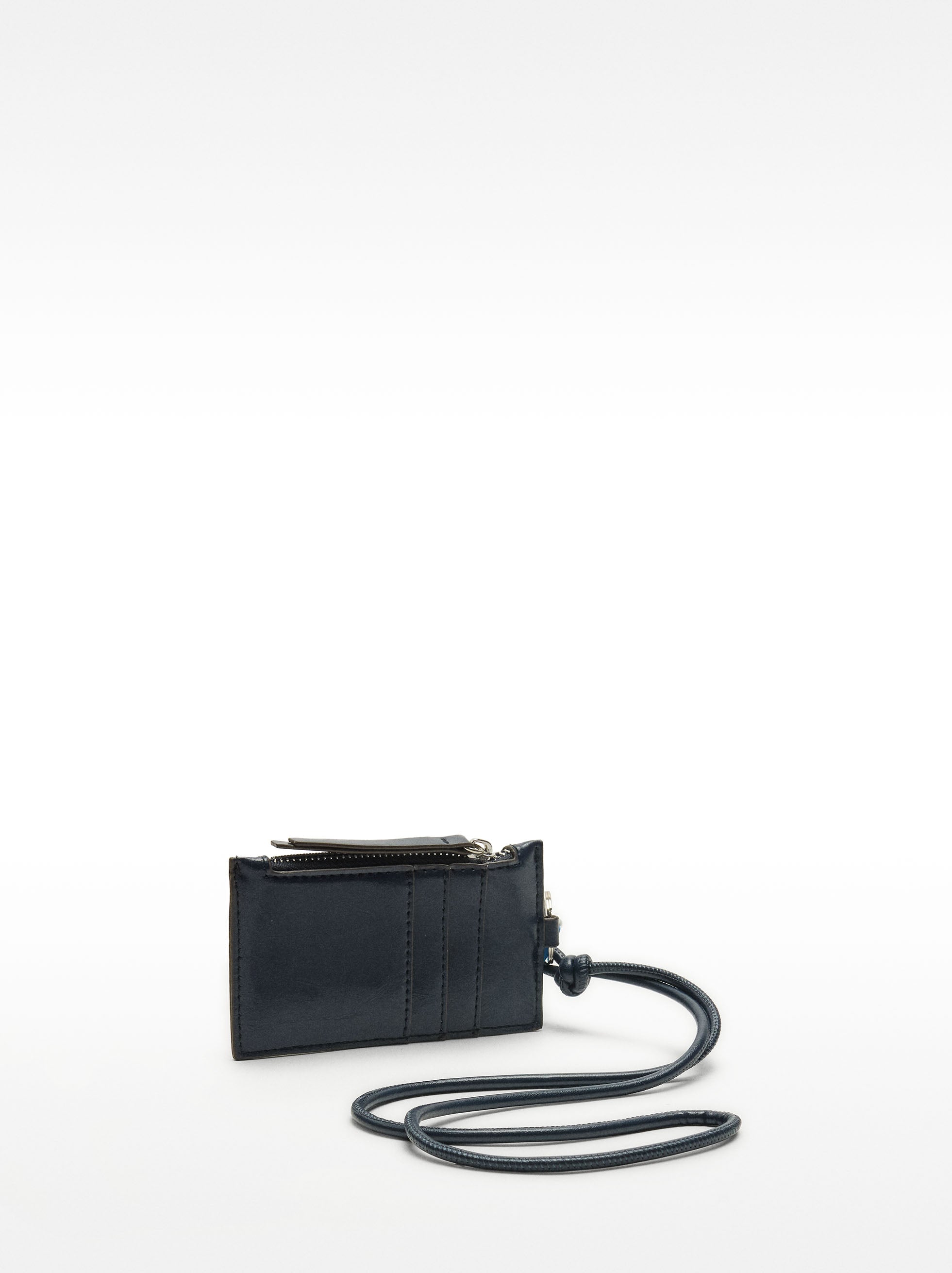 Cartera Lisa Con Llavero