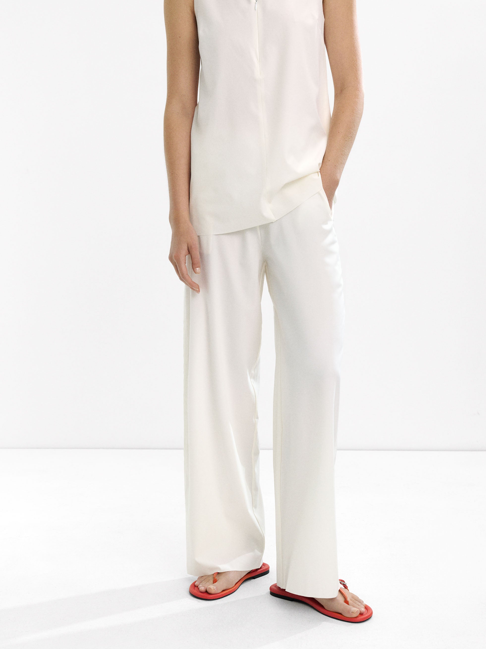 Pantalón Bolsillos Con Cremallera