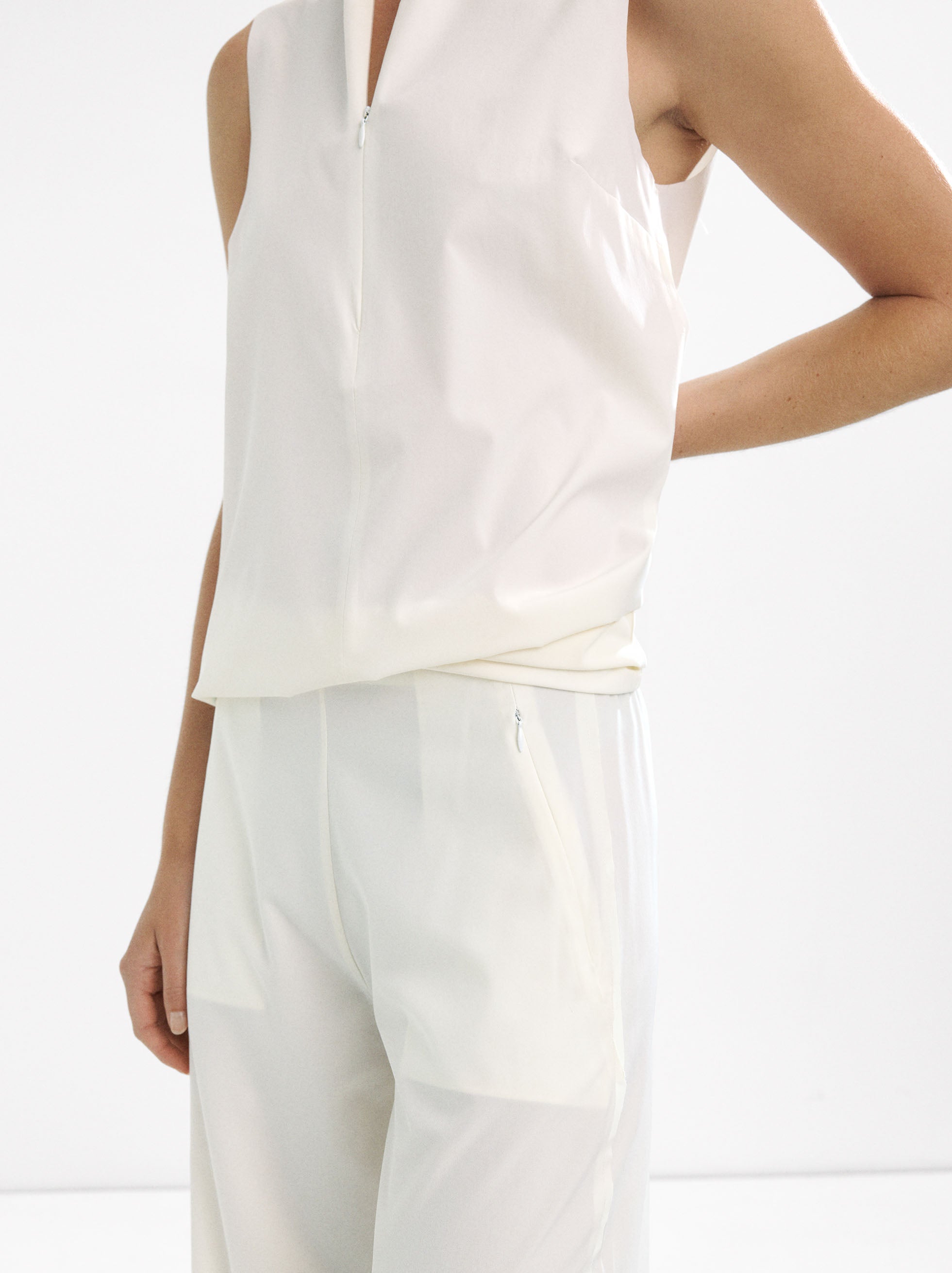 Pantalón Bolsillos Con Cremallera