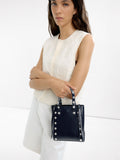 Bolso Tote Con Tachuelas