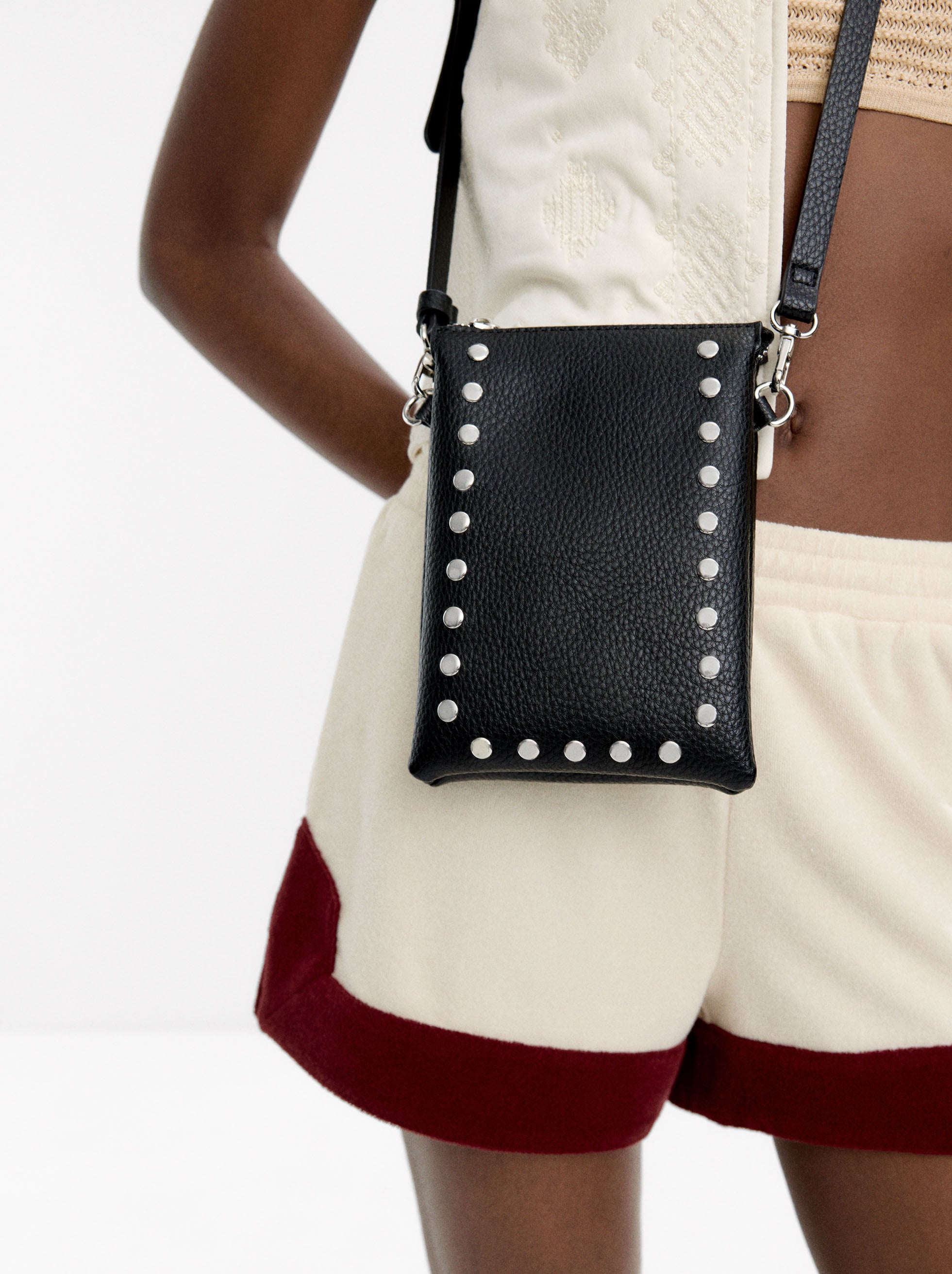 Bolso Bandolera Doble Con Tachuelas