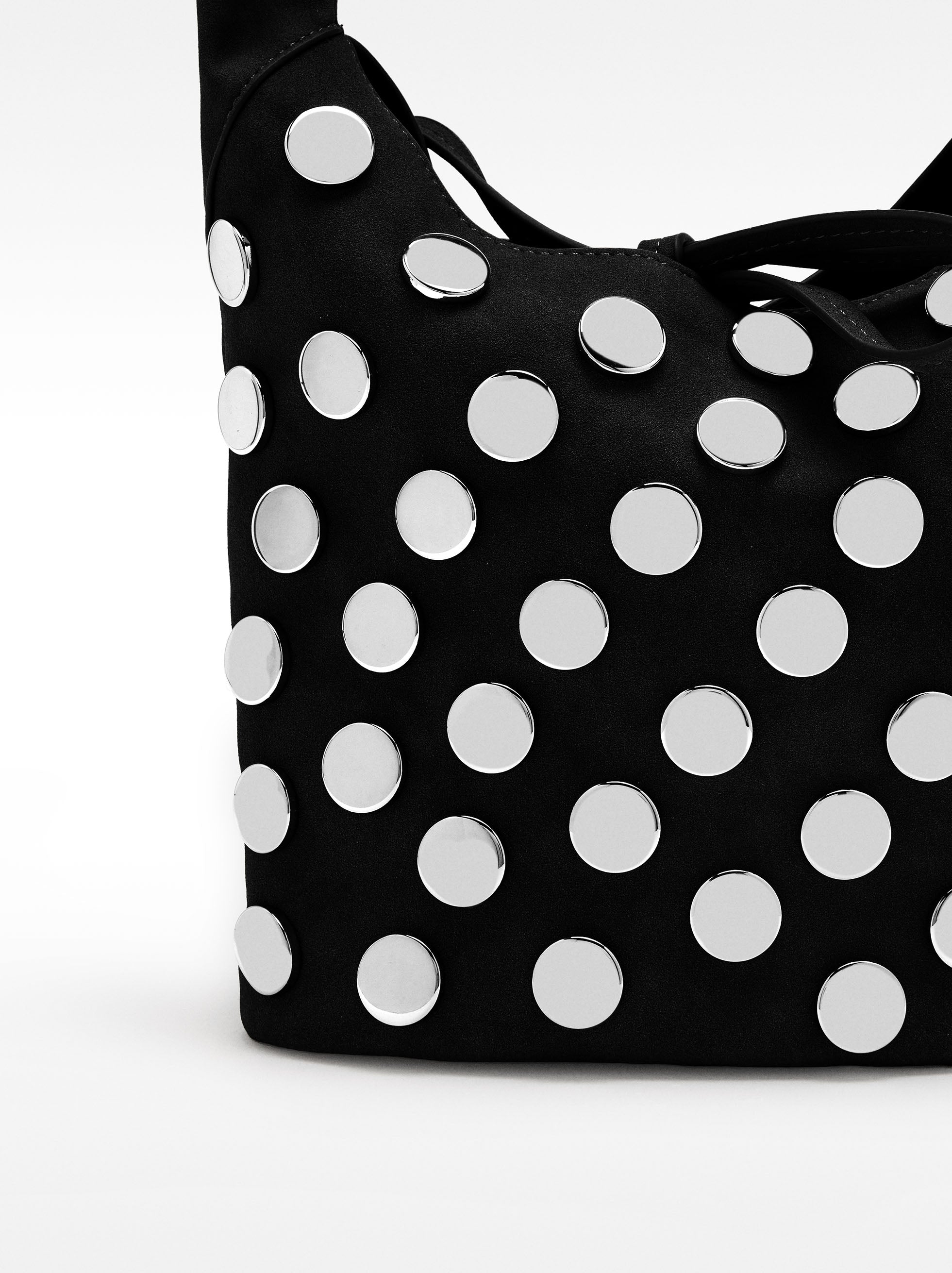 Bolso De Hombro Efecto Piel Con Tachuelas