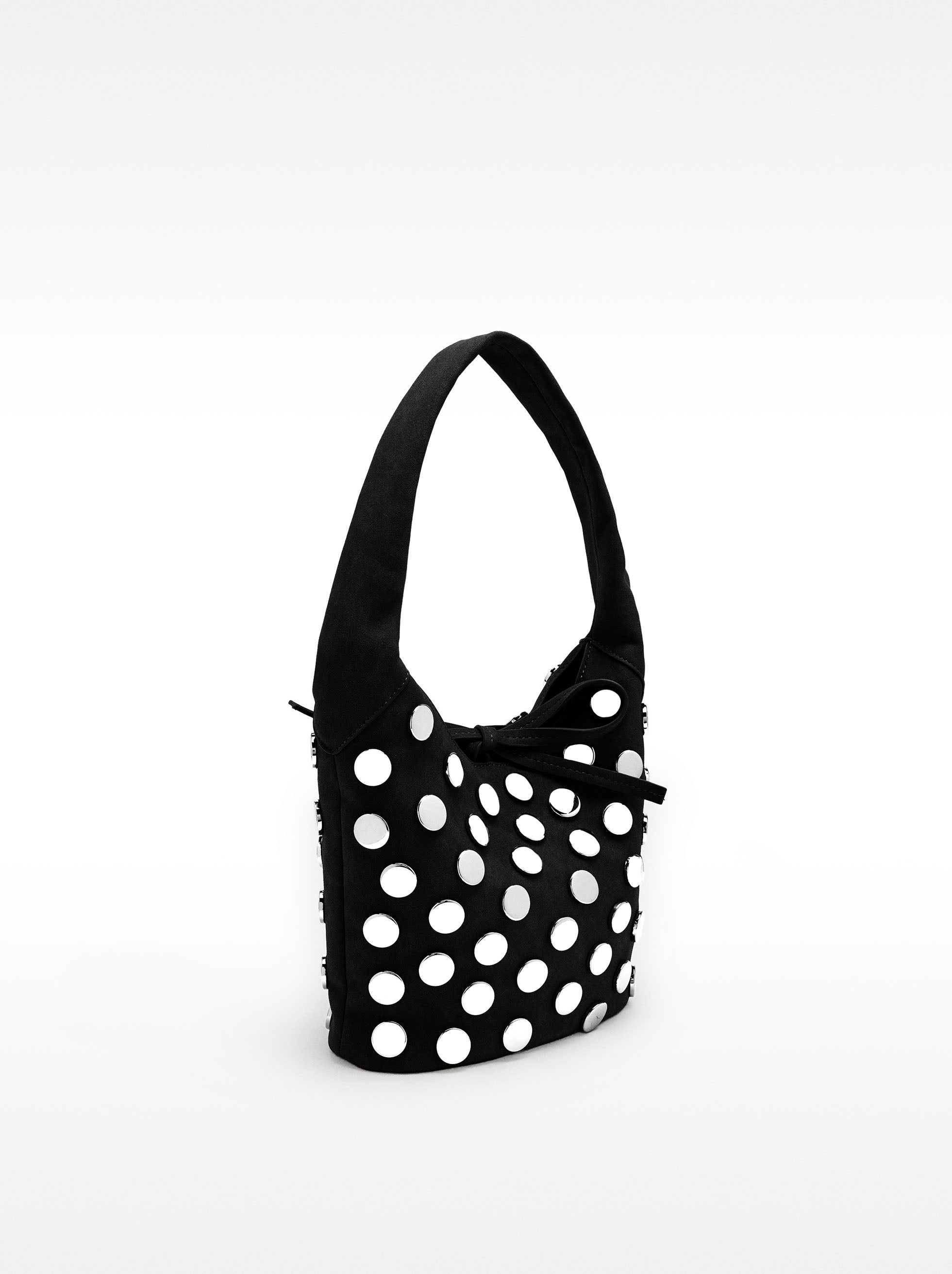 Bolso De Hombro Efecto Piel Con Tachuelas