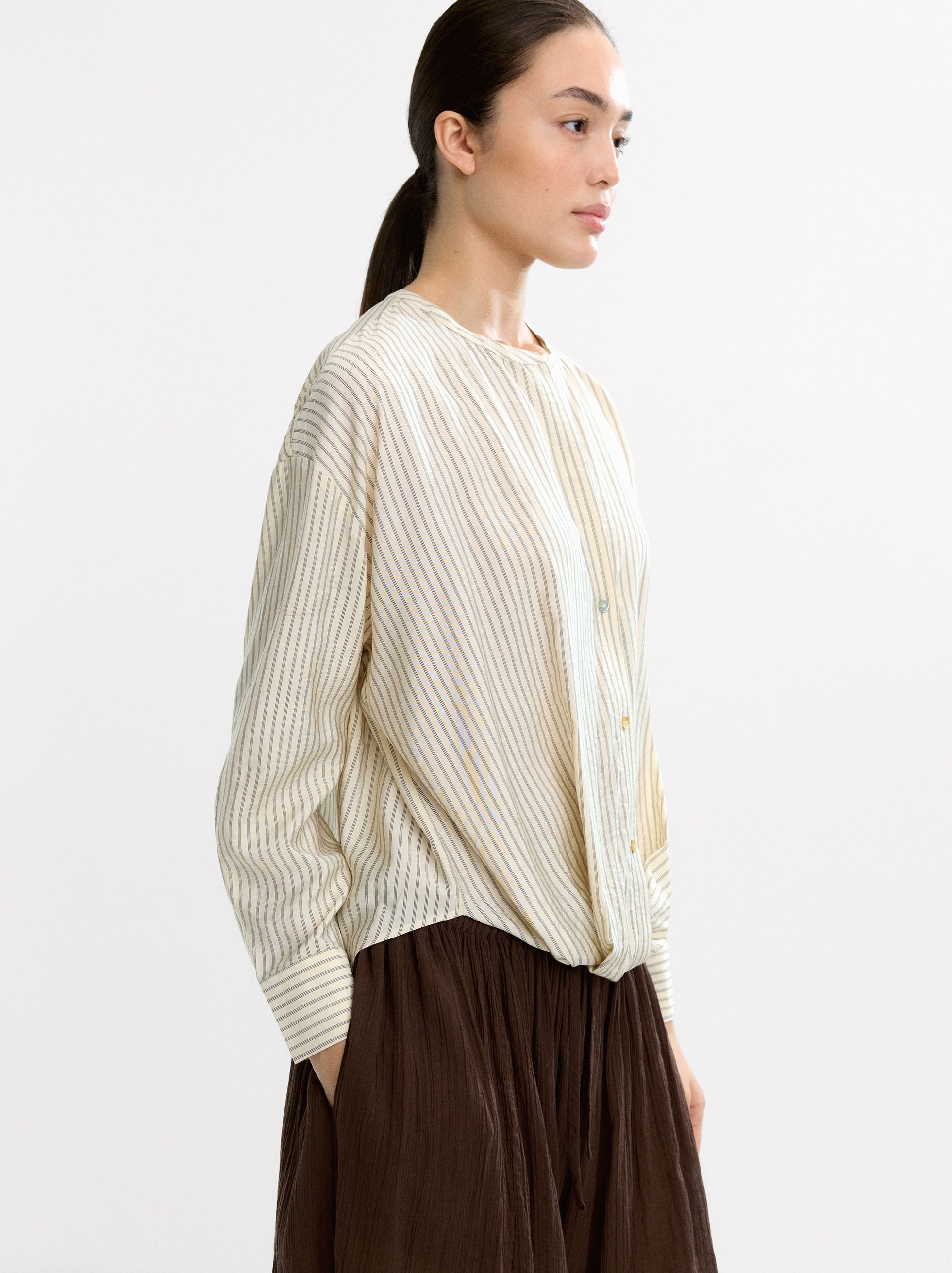 Camisa A Rayas Con Cuello Mao