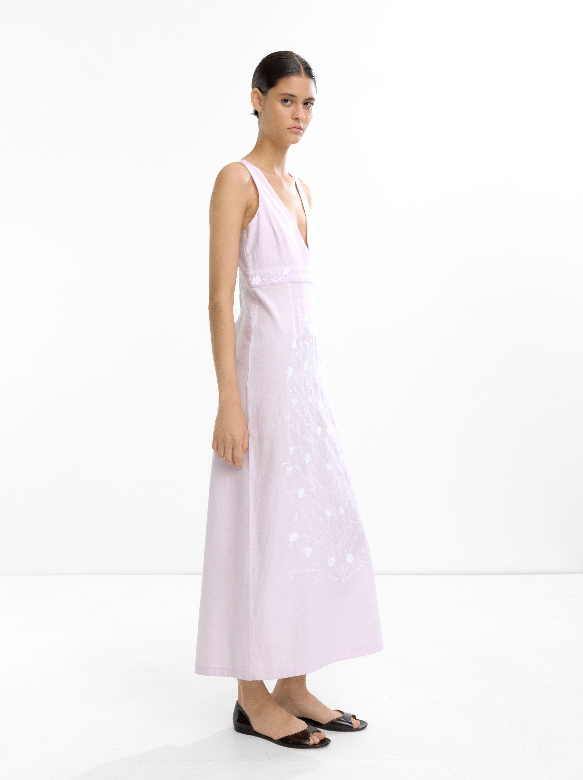 Vestido De Algodón Con Bordados